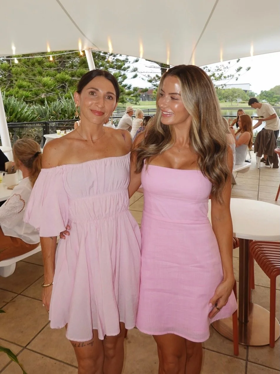 Girls just wanna have fun 💃🏼💞💁&zwj;♀️&hellip;
and wear cute outfits, and eat good food, and dance to good music, and drink cocktails 😆