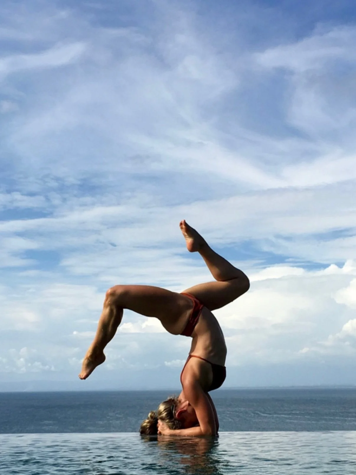 Heard 2026 is the new 2016 - and what a year 2016 was! I was teaching pilates full time, started teaching barre, completed my reformer training, gained followers on instagram, traveled to Sydney, Melbourne, Bali and Hong Kong&hellip; she was Living B