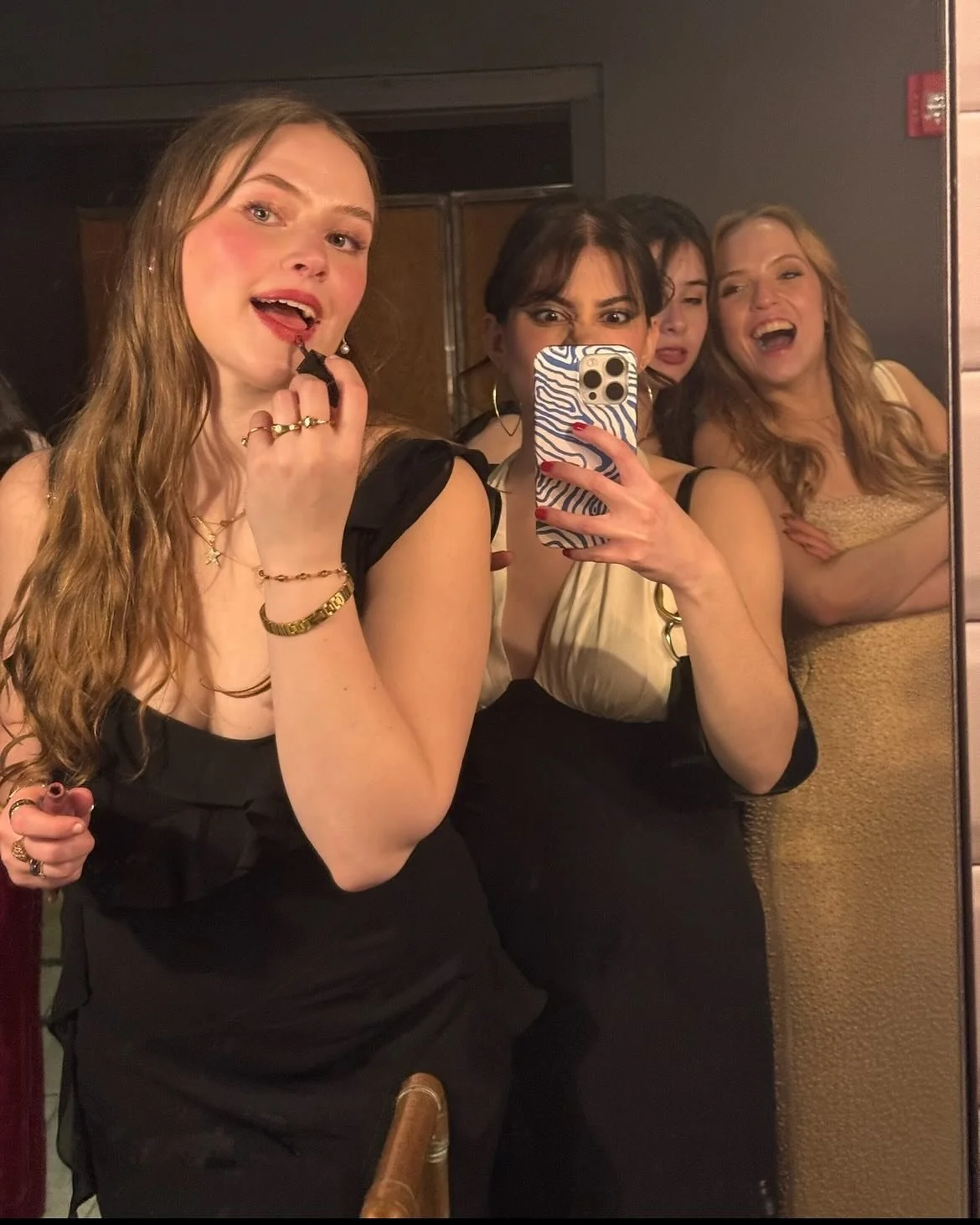 formal!! (sponsored by the hugo spirtz🥂)
