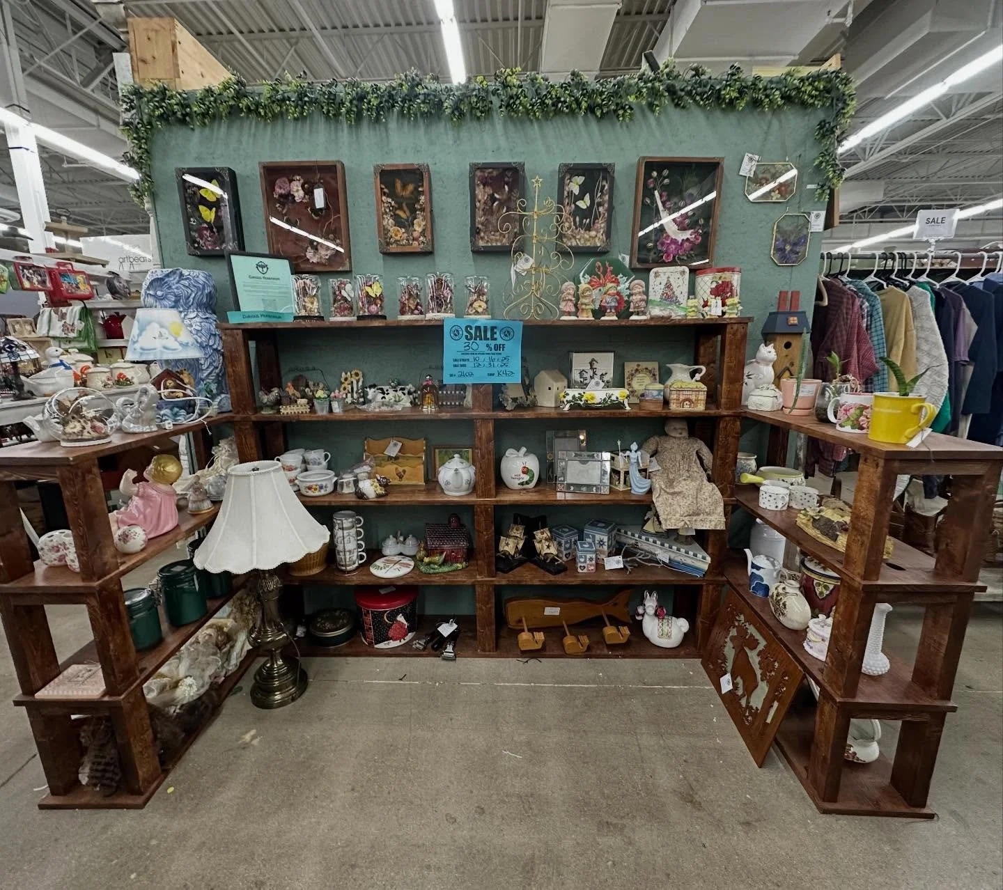 Looking for a one of a kind gift? Check out Curious Herbarium at Antiques Village. Just brought in a bunch of mini globes, ornaments &amp; tall globes.