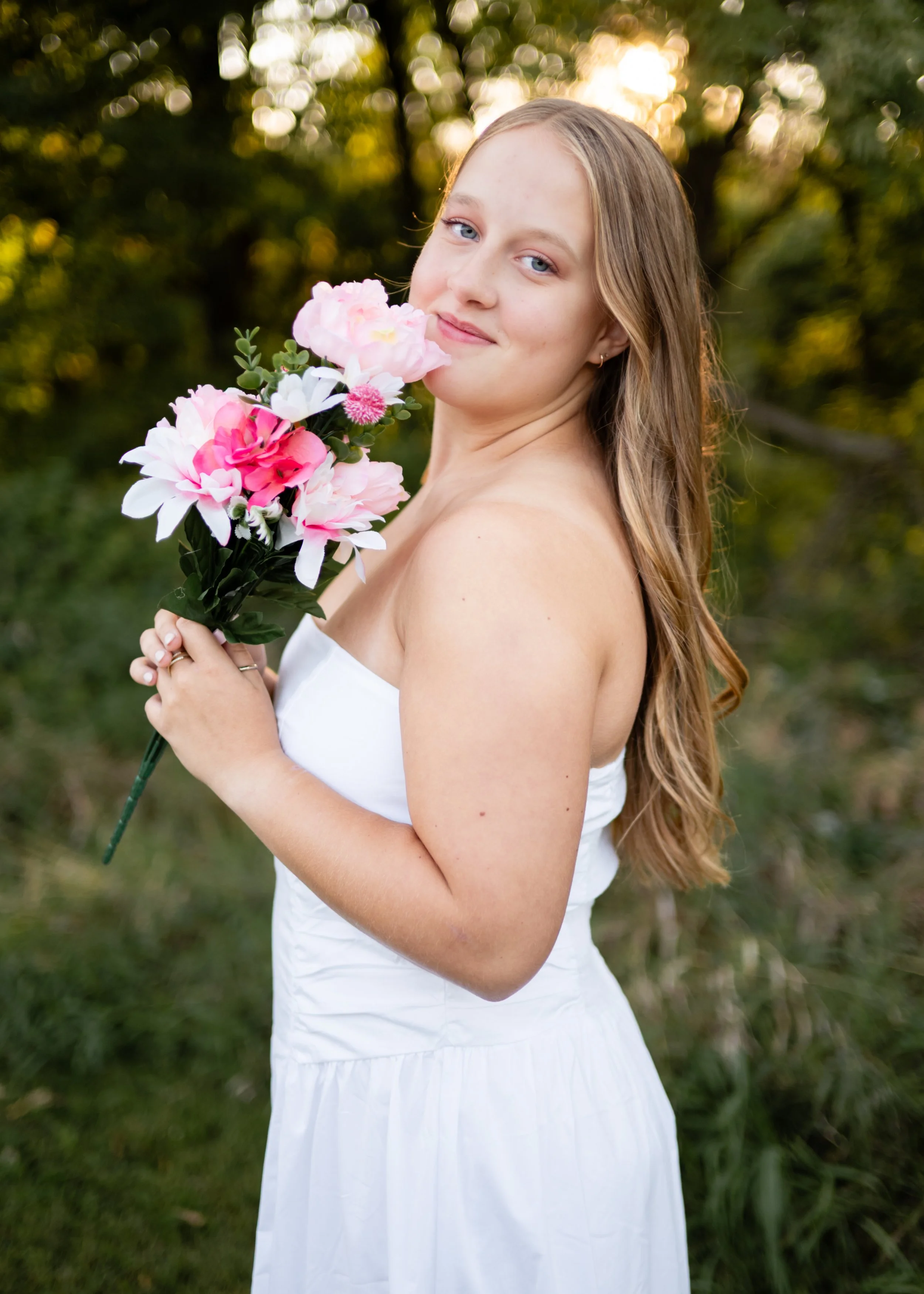 ADH Creative Solutions Top Senior Photographer 2025.6.jpg