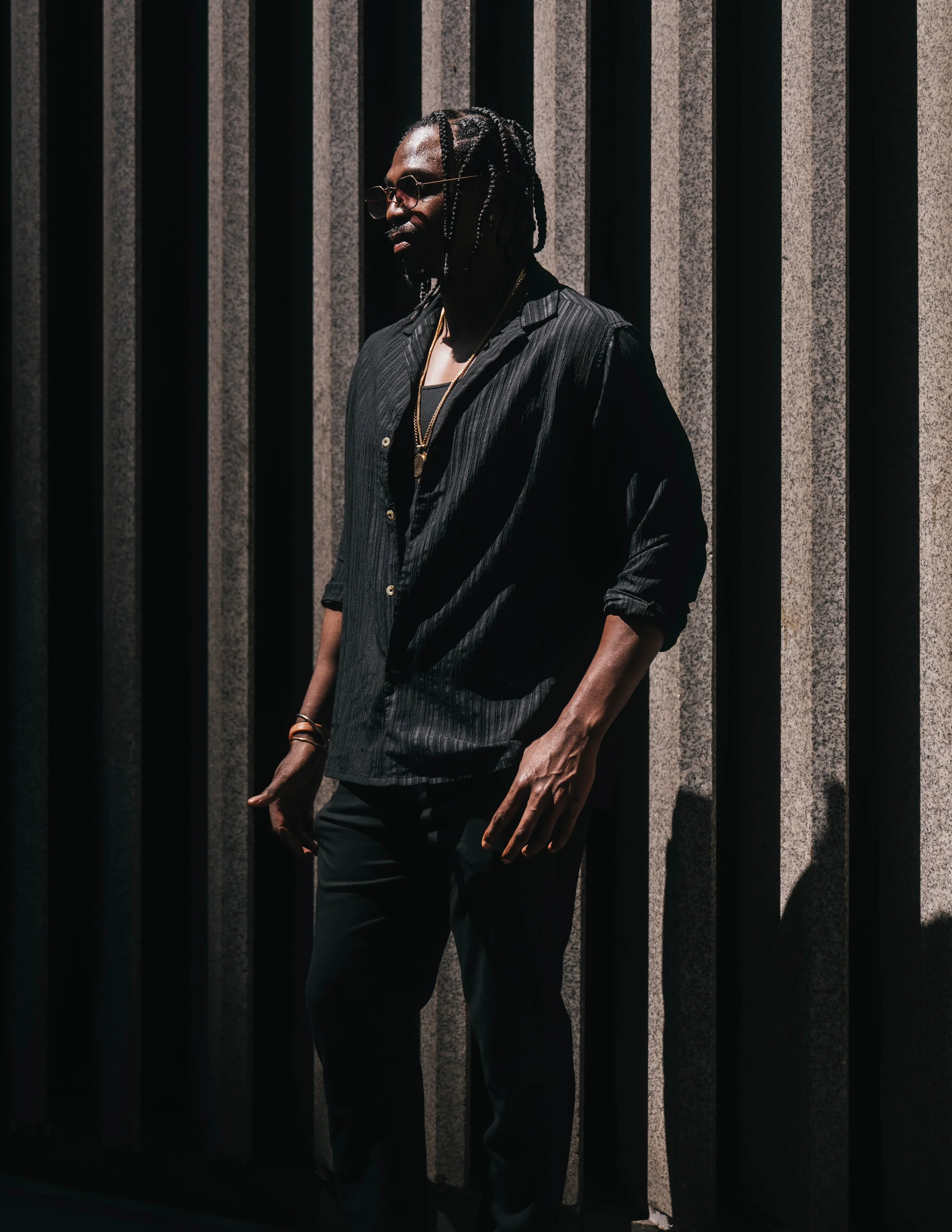 Portrait2-3.JPG