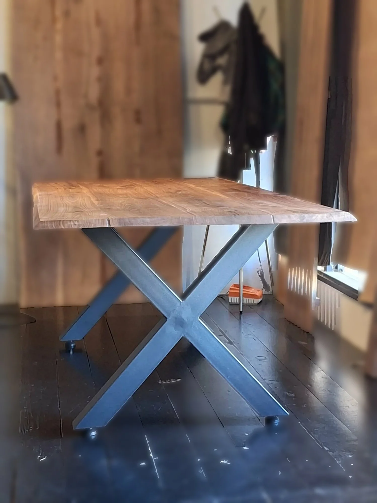 table_blur_bg (1).jpg