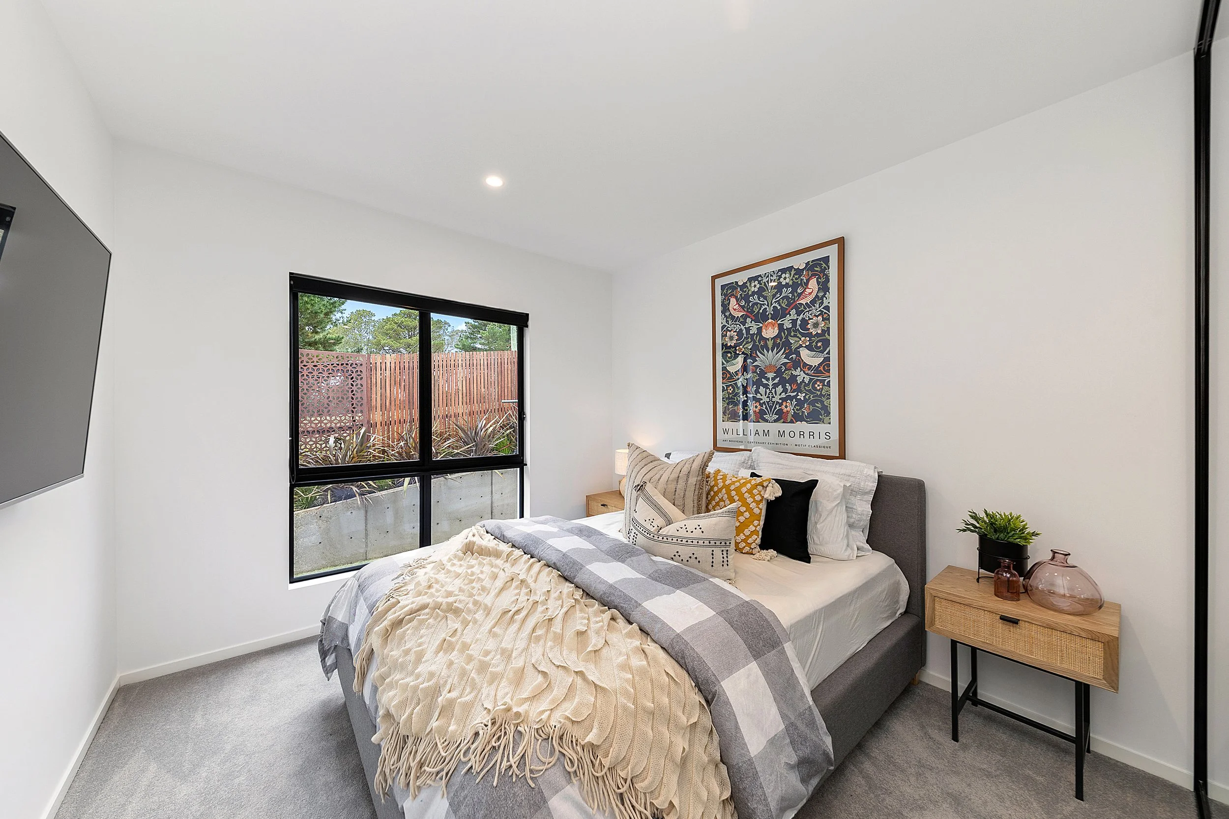 Holt 32 Fullston Way_31.jpg