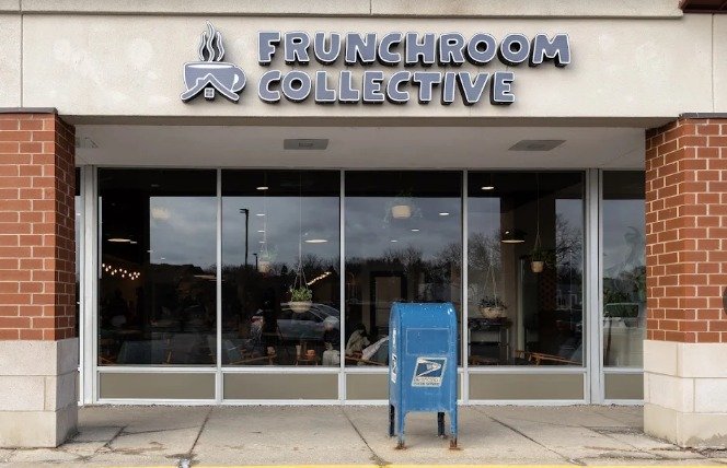 Frunchroom Collective (Libertyville) — venue deposit (4 Hours)