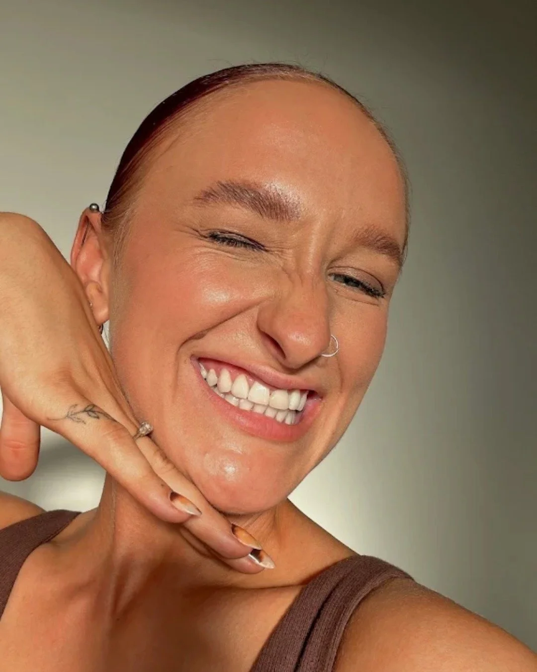 Reviews from our OG's 🥹

&ldquo;Rosie is the BEST IN THE BIZ!! She gave me most incredible coloured tan and pearly whites, all from the comfort of my own home. The bronzed glow really speaks for itself!! And the teeth well you can see it all in my c