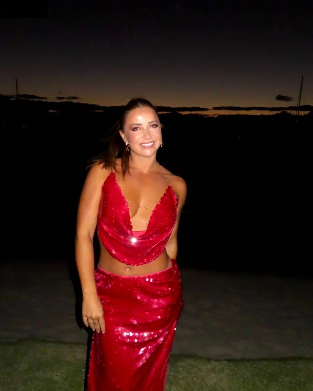 Bronzed and beautiful 🤍 Book your glow via the link in bio.

Auckland + NZ wide. I travel to you. 

#aucklandspraytan #spraytanauckland #aucklandevents #aucklandbeauty #nzwedding