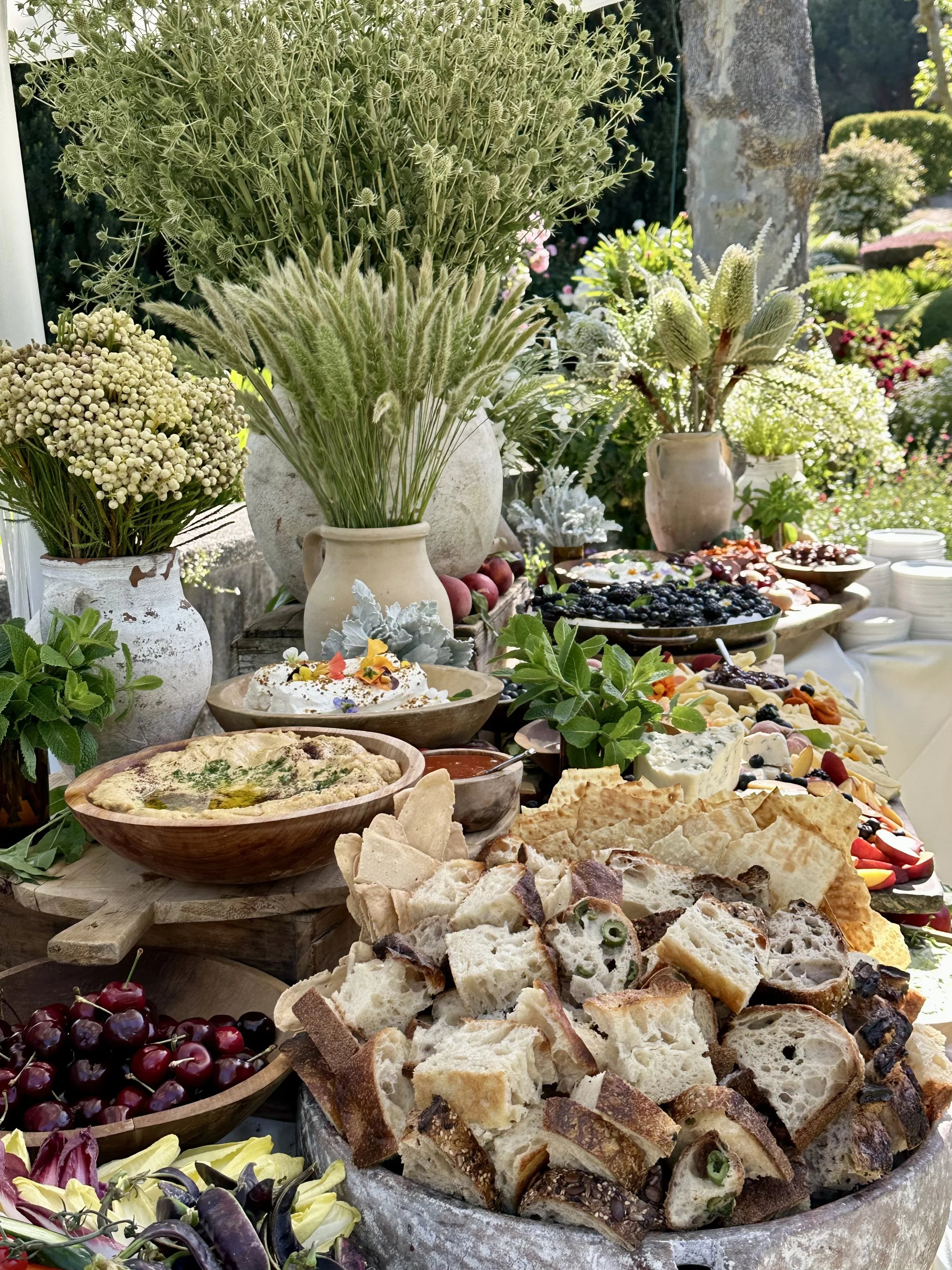 Stonepine Estates Wedding Catering: Menus, Moments, and Local Flavor