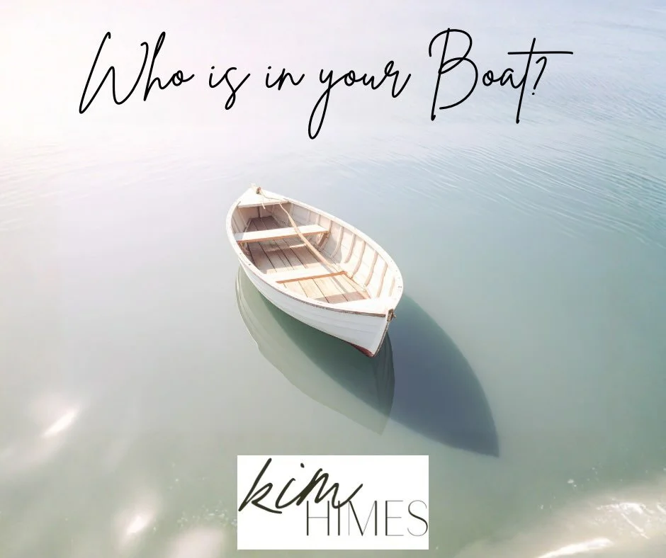 Who is in your boat? Are you rowing in the same direction? When we&rsquo;re not rowing in the same direction:

We go in circles.
We become stagnant.
We drift.
We waste energy.

When we row in the same direction:

We have more clarity.
We have more mo