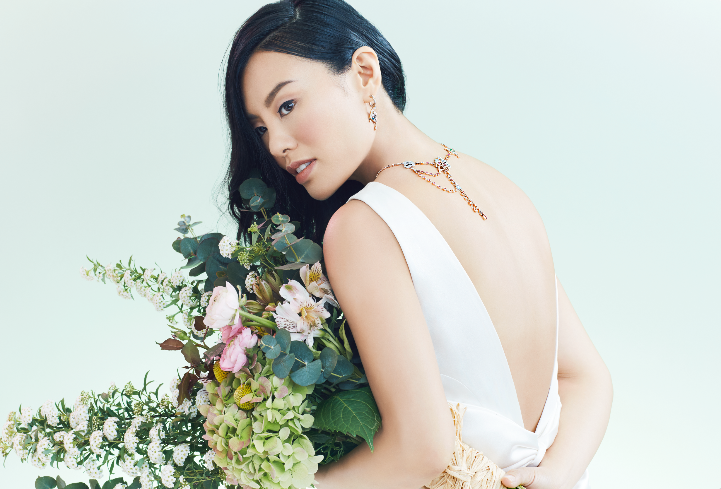 VAN CLEEF & ARPELS ADVERTORIAL