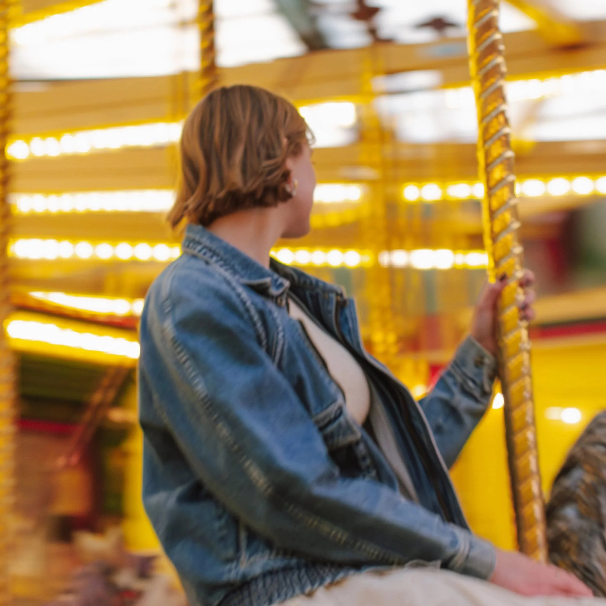 Missoula, Montana Senior Pictures | Sophie’s Downtown Session