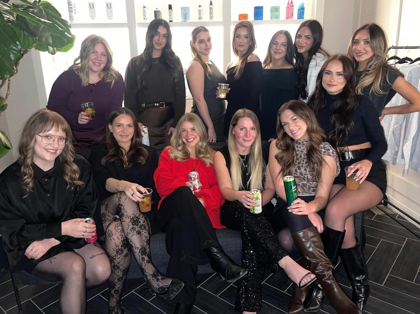 Merry Christmas from our family to yours❤️❤️ wishing everyone a wonderful holiday season and happy new year!🥂

Holiday hours:
Dec 25th-26th closed
Dec 27th open
Dec 28th closed
Dec 29th- 31st open
Jan 1st-2nd closed
Jan 3rd open