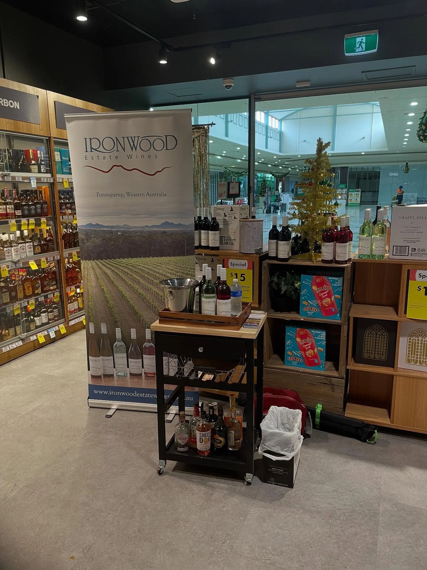 Ready to go at BWS Brooks Garden. Come down to support our local business and try some delightful wines 🍷🍇🍷