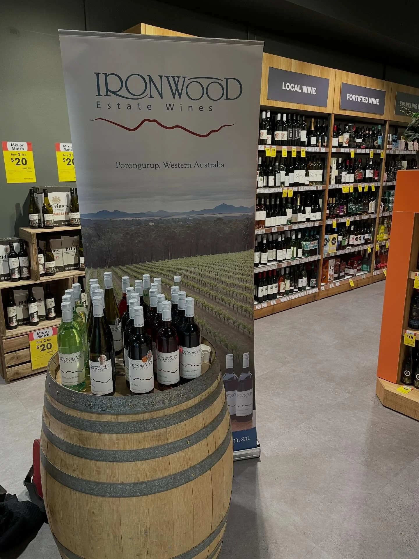 ⭐️Wine Tasting ⭐️

Great to be back at BWS Brooks Garden for a tasting this afternoon. 

We love showcasing local wine and telling the Ironwood Story!

Pop down and say hi 👋 to Sam and try some of our beautiful wines.