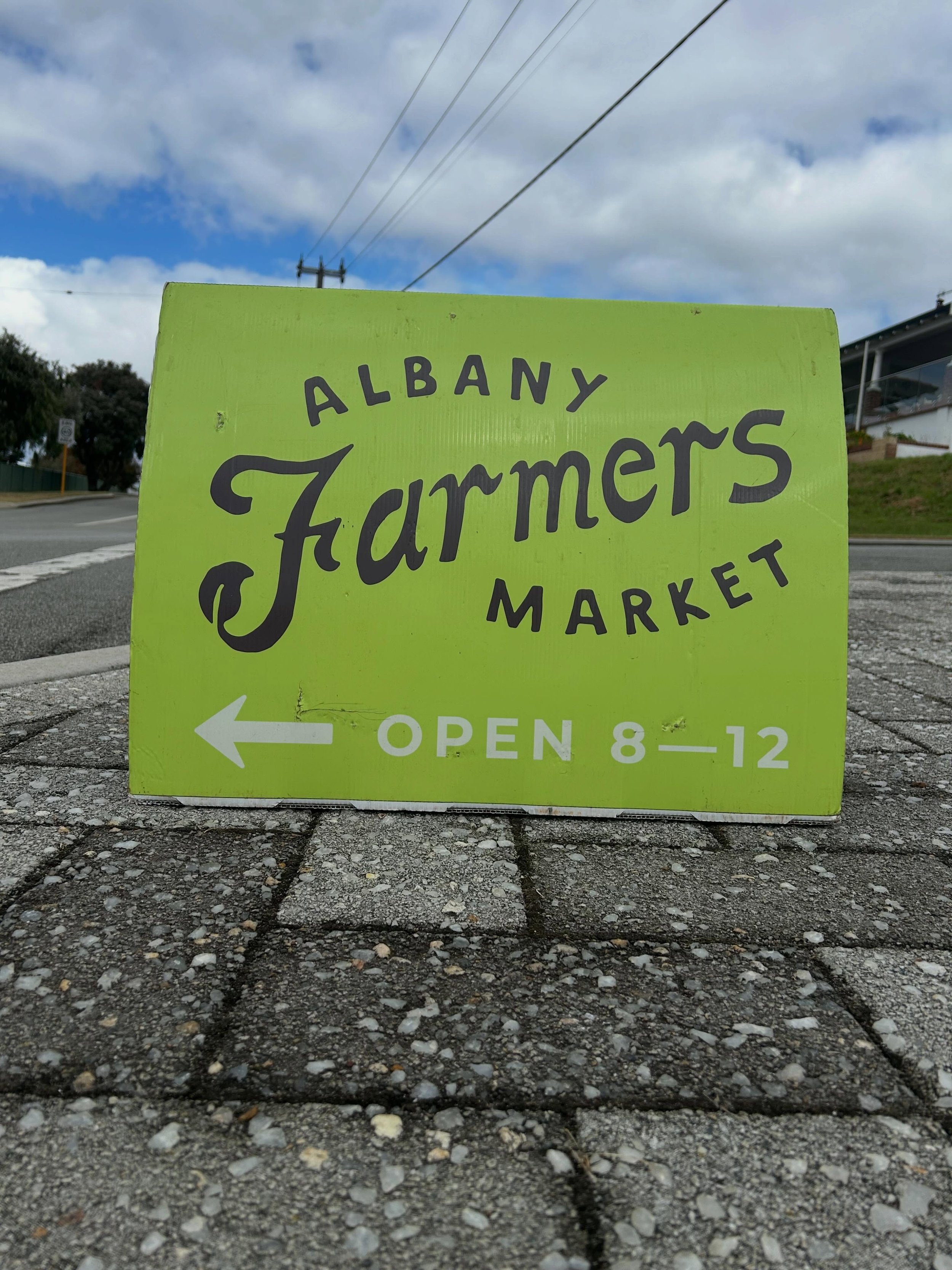 👩&zwj;🌾 Albany Farmers Market 👩&zwj;🌾

We are so excited to be back at the @albanyfarmersmarket tomorrow. Come say hi to Sam and pick up some of our region&rsquo;s beautiful produce.