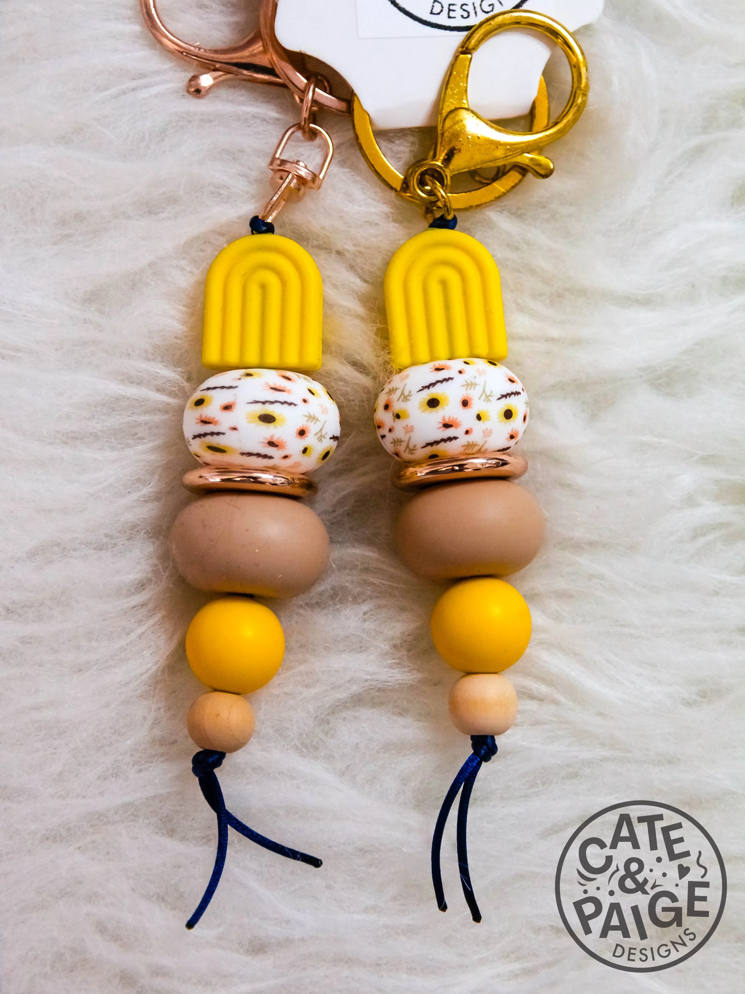 Rainbow - Yellow 01.jpg