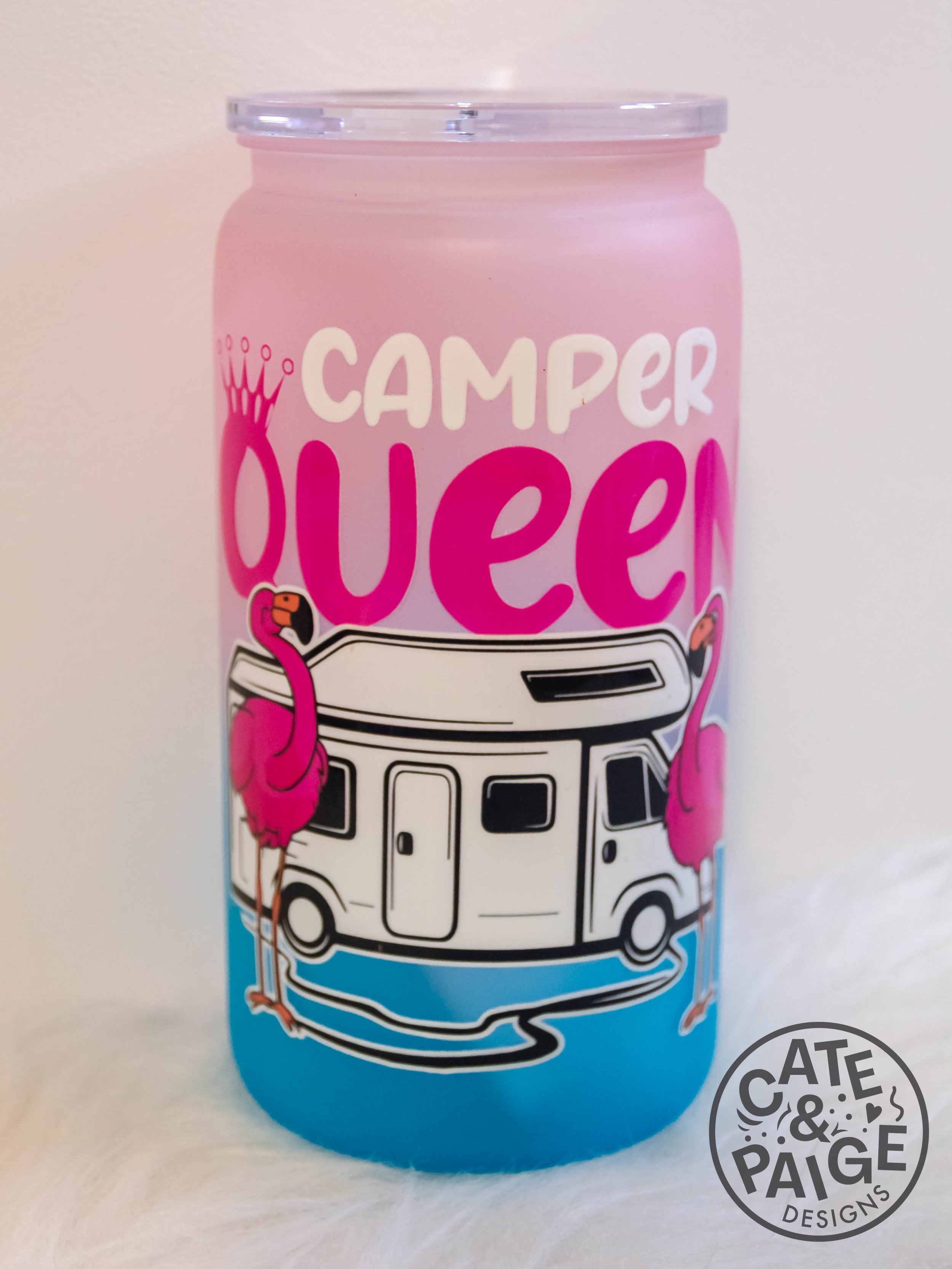 Queen Camper 01.jpg