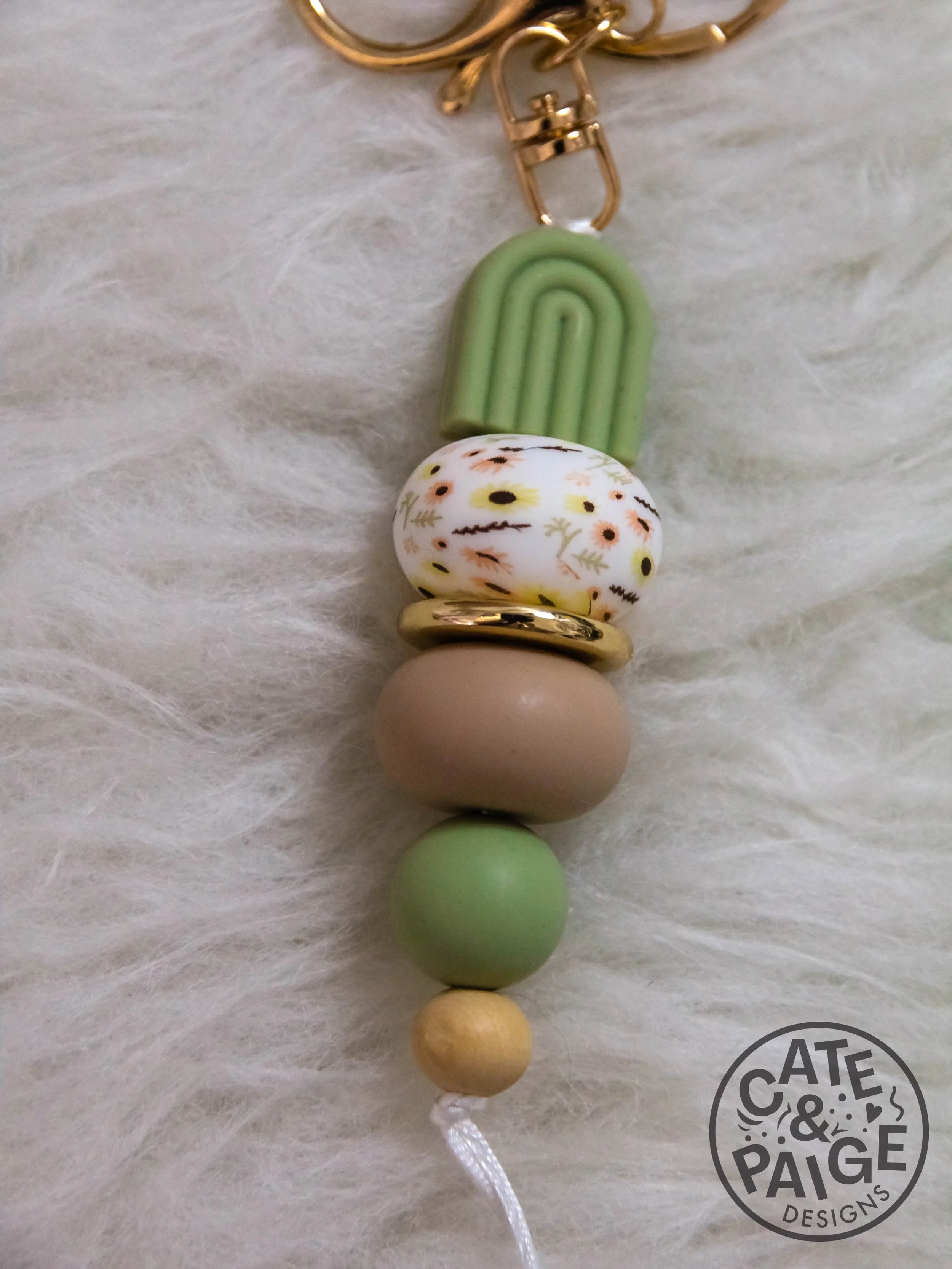 Rainbow - Olive 01.jpg