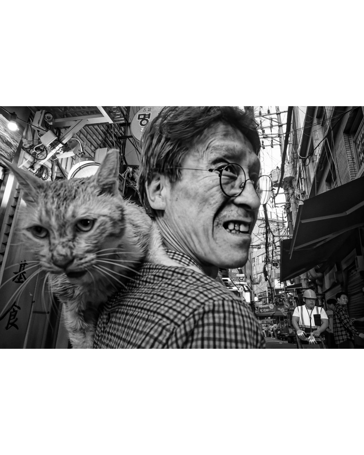 Seoul, 2025
.
.
.
.
.
.
.
#streetphotographer #streetphotography #voidtokyo #fujifilm #willbrakephotos