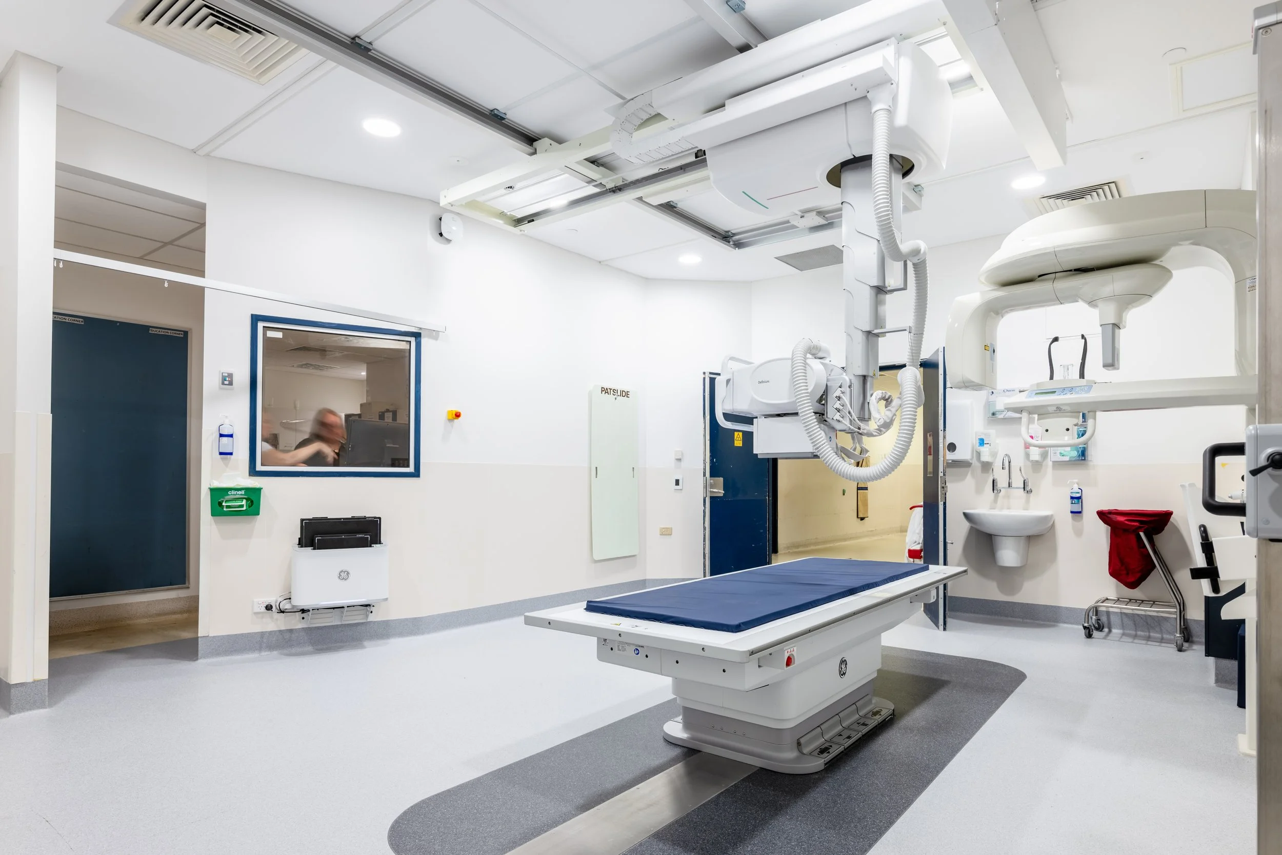 X-ray room 1-0016.jpg