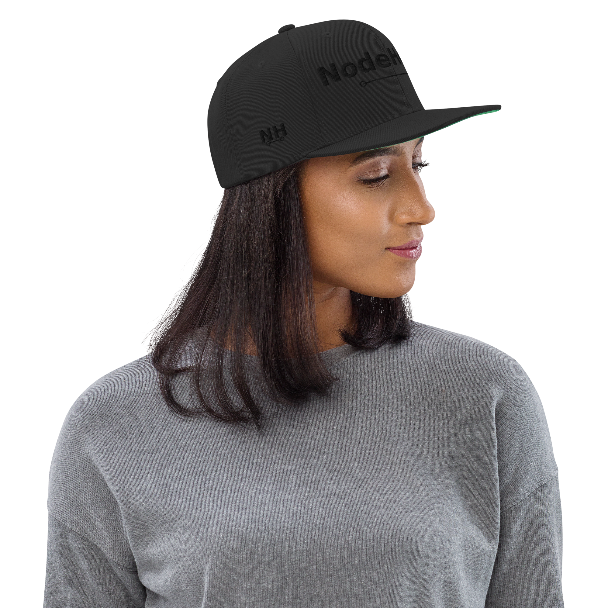 classic-snapback-black-right-side-67709e313be84.png