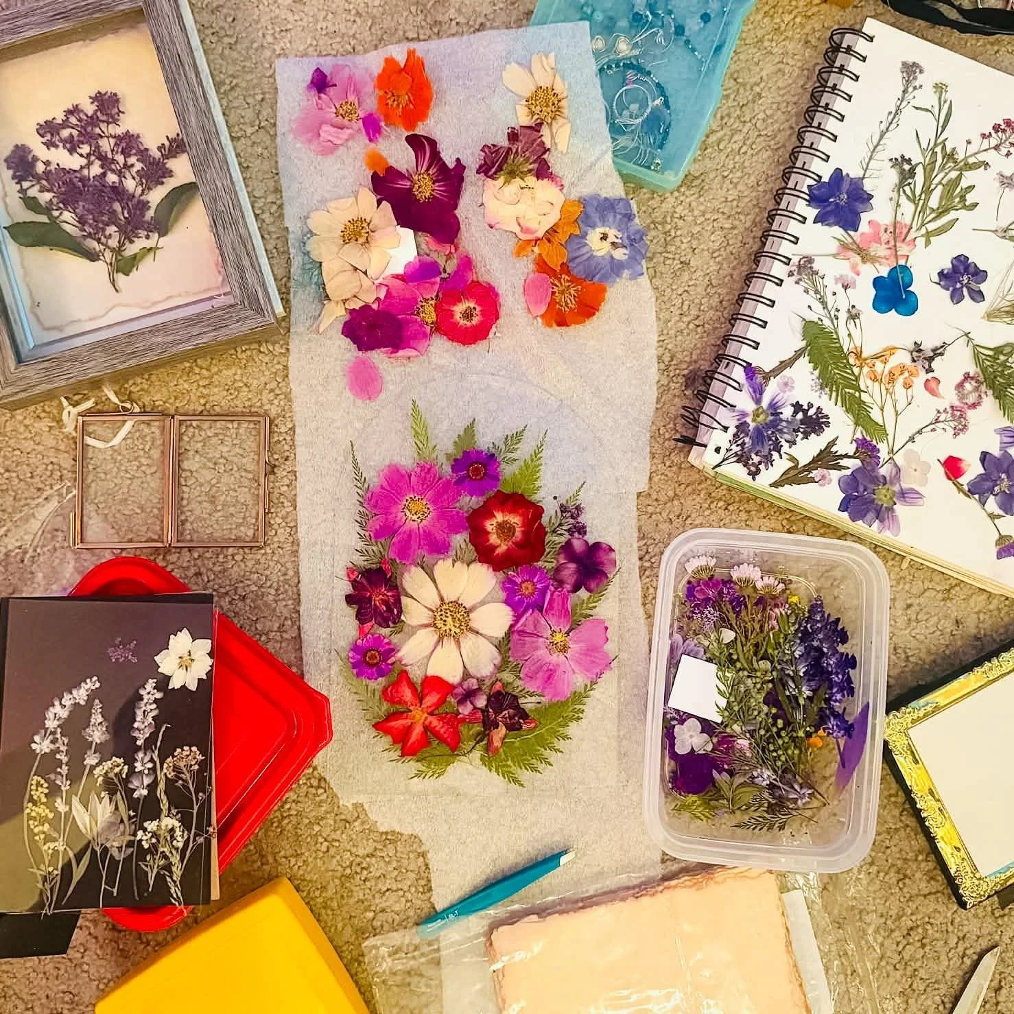 Flowers everywhere! 🌸 Picking, pressing, and arranging all these beauties takes time, but I am getting them ready for an amazing weekend!

With Mother's Day approaching, I'm creating pieces to celebrate all forms of nurturing&mdash;whether that is t