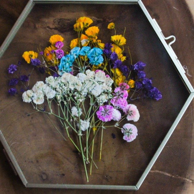 In all honesty, I&rsquo;m not big on the super cheesy side of Valentine&rsquo;s Day. However, as you probably already figured, I absolutely love wildflowers and all sorts of greenery. (I am VERY pro "buy yourself a bouquet because you deserve it