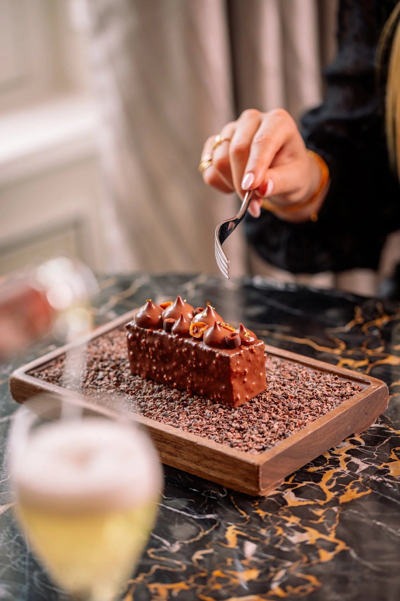 MOLON-Amenities-Autumn-Shoot-Suite-September-2026-59.jpg