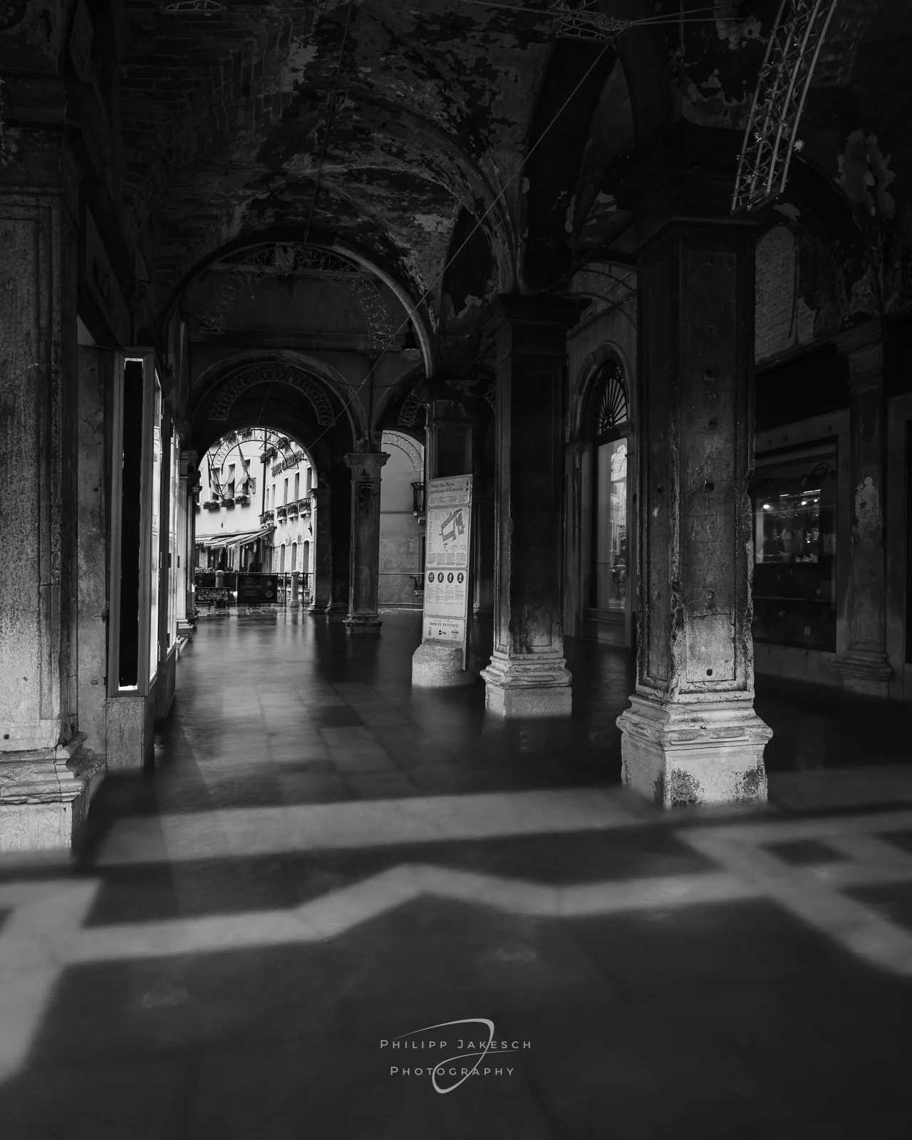 Venice_PhilippJakeschPhotography_221211_6600.jpg