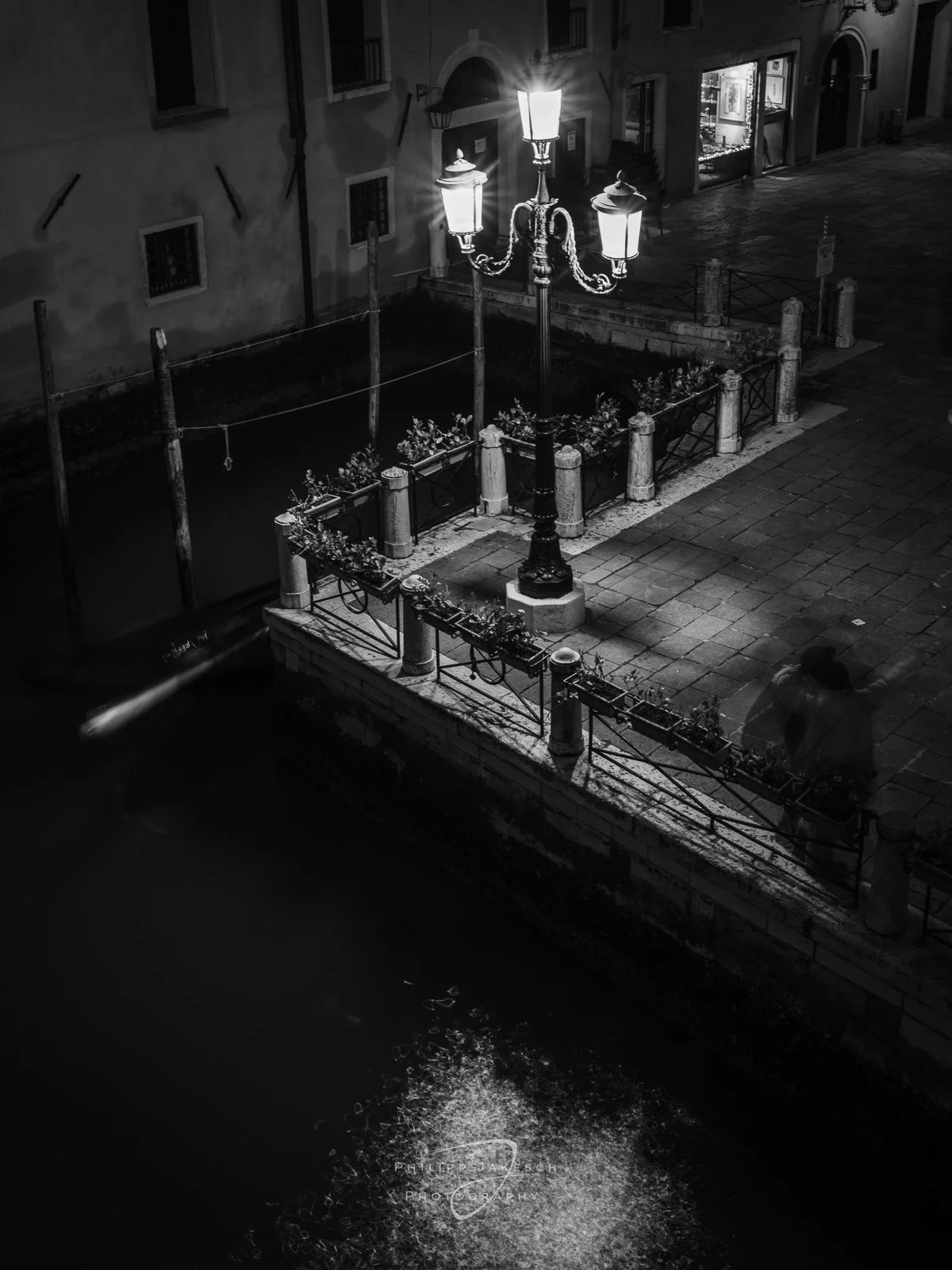 Venice_PhilippJakeschPhotography_221207_5526.jpg
