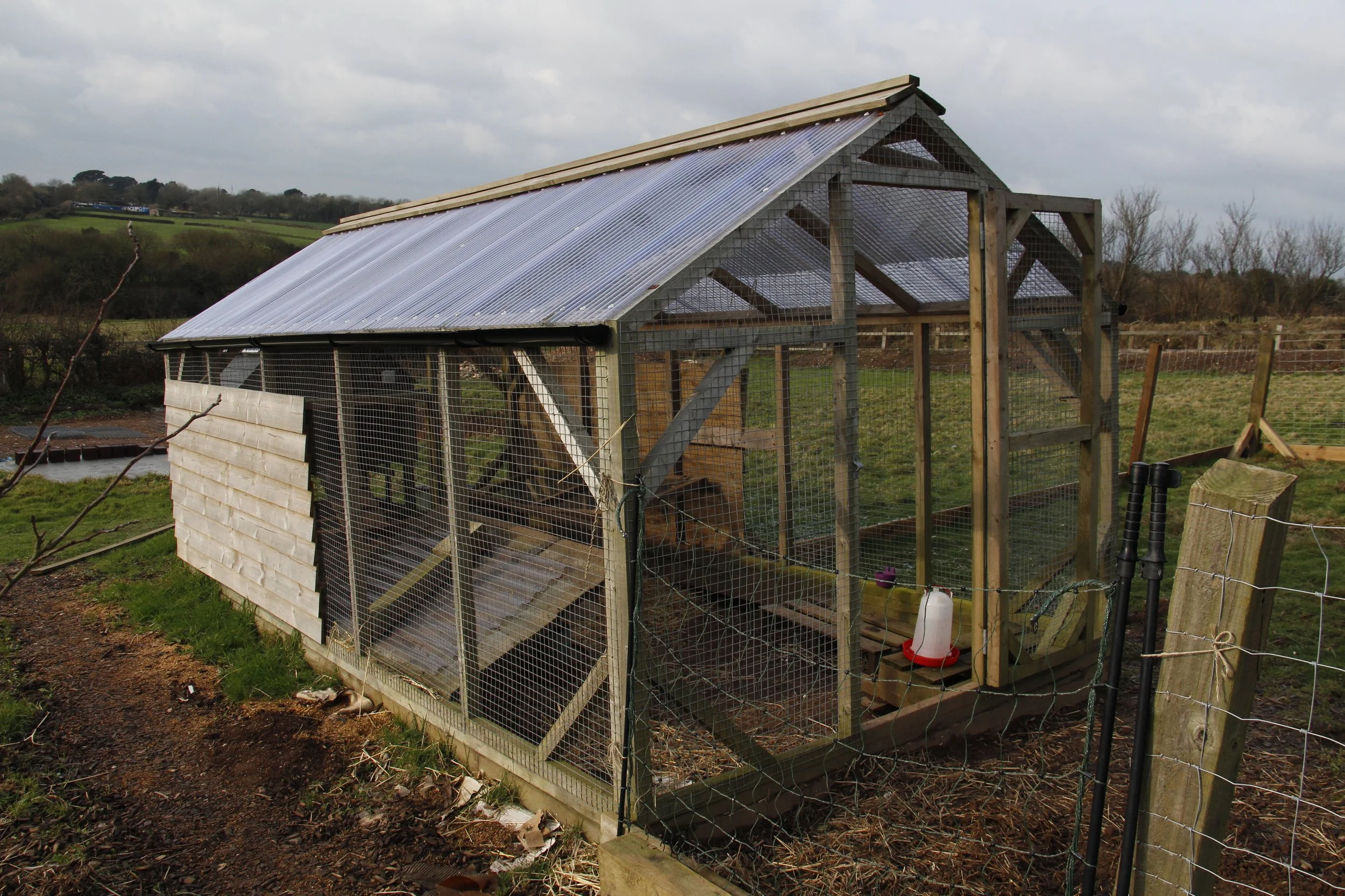Pet and Poultry Housing