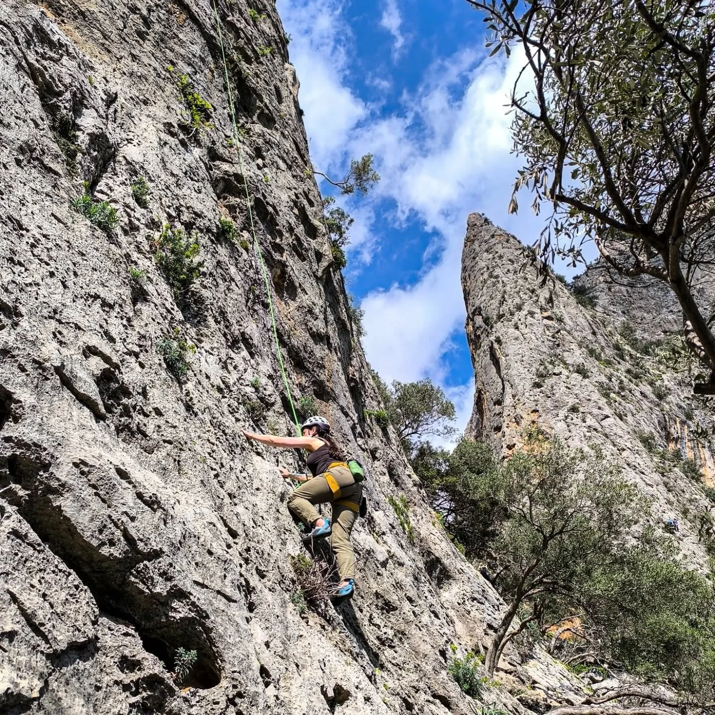 D&iacute;as de escalada en Mallorca que no se olvidan. 🧗&zwj;♂️

Gracias por confiar en nosotros para esta experiencia. Han sido dos d&iacute;as de escalada, pensar en los pies y descubrir algunos de los rincones m&aacute;s incre&iacute;bles de la i