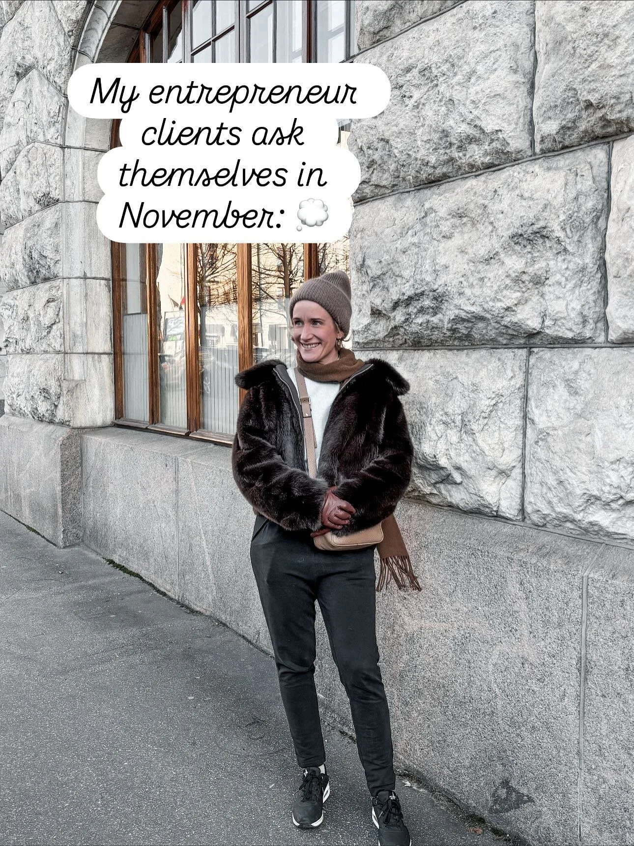 I&rsquo;ve attracted so many entrepreneur clients these last weeks who feel stuck and inefficient&hellip; 🤯😳

☕️✨ I pour them a warm cup of coffee, we sit down, and together we rise above the noise to look at their overwhelm from a higher viewpoint