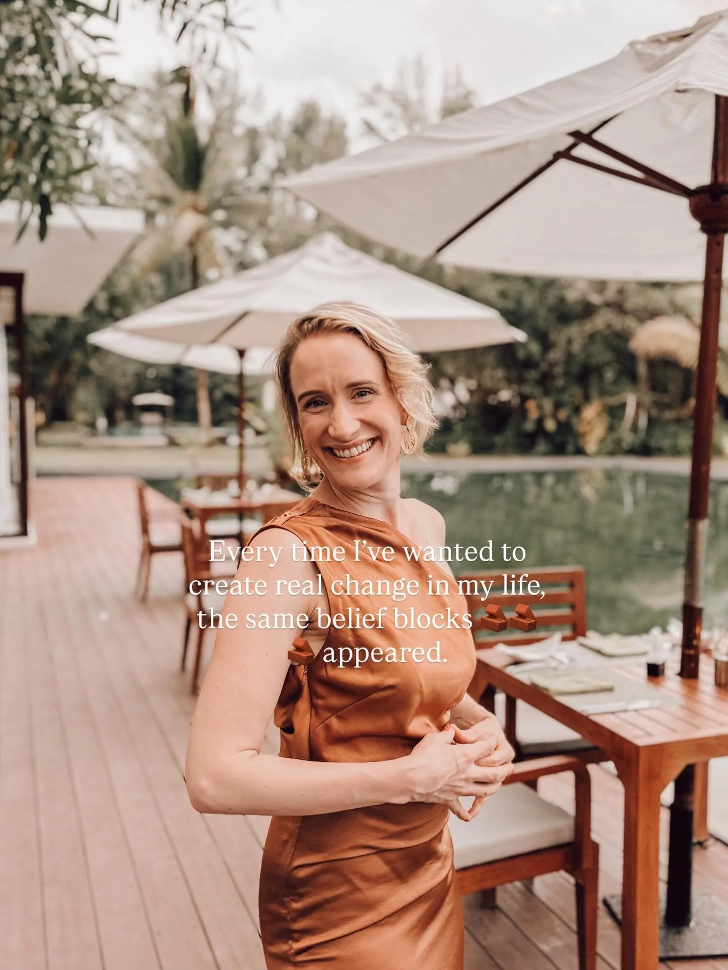 Every time I&rsquo;ve wanted to create real change in my life,
the same belief blocks 🧱🧱🧱 appeared.

✨ When I wanted to leave my French export job and go to university
✨ When I wanted to leave safety and become an entrepreneur
✨ When I had built a