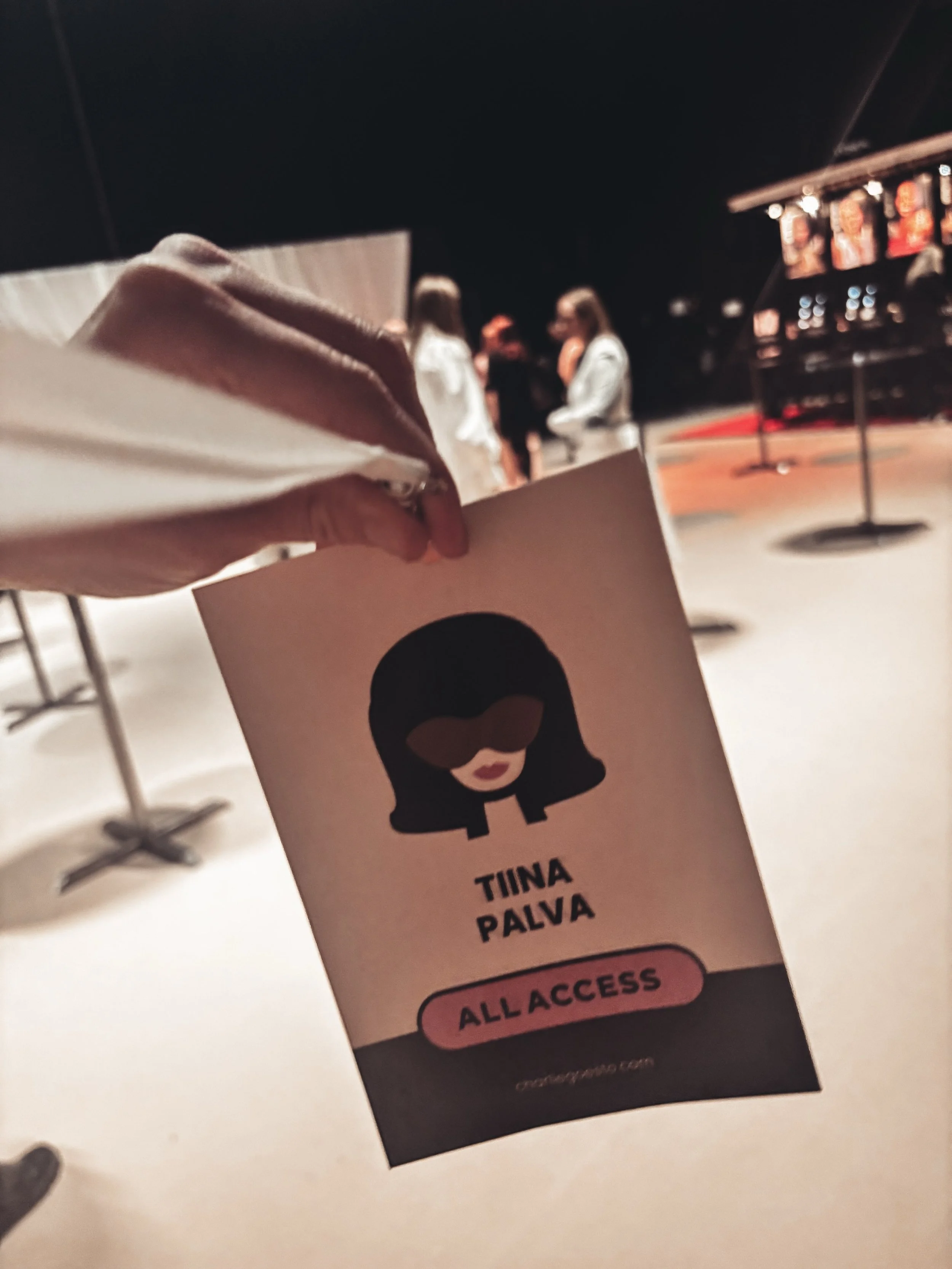 Oh, how cool it was to be chosen as one of the 1:1 coaches at @charlie.goes.to 🙌❤️ Loved every minute with my clients 🥰🙏🏻

I also got to know the sharp coaches working next to me, @anubaud ✨and @rosa.nenonen ✨ Such cool women!!🤩

And caught up w