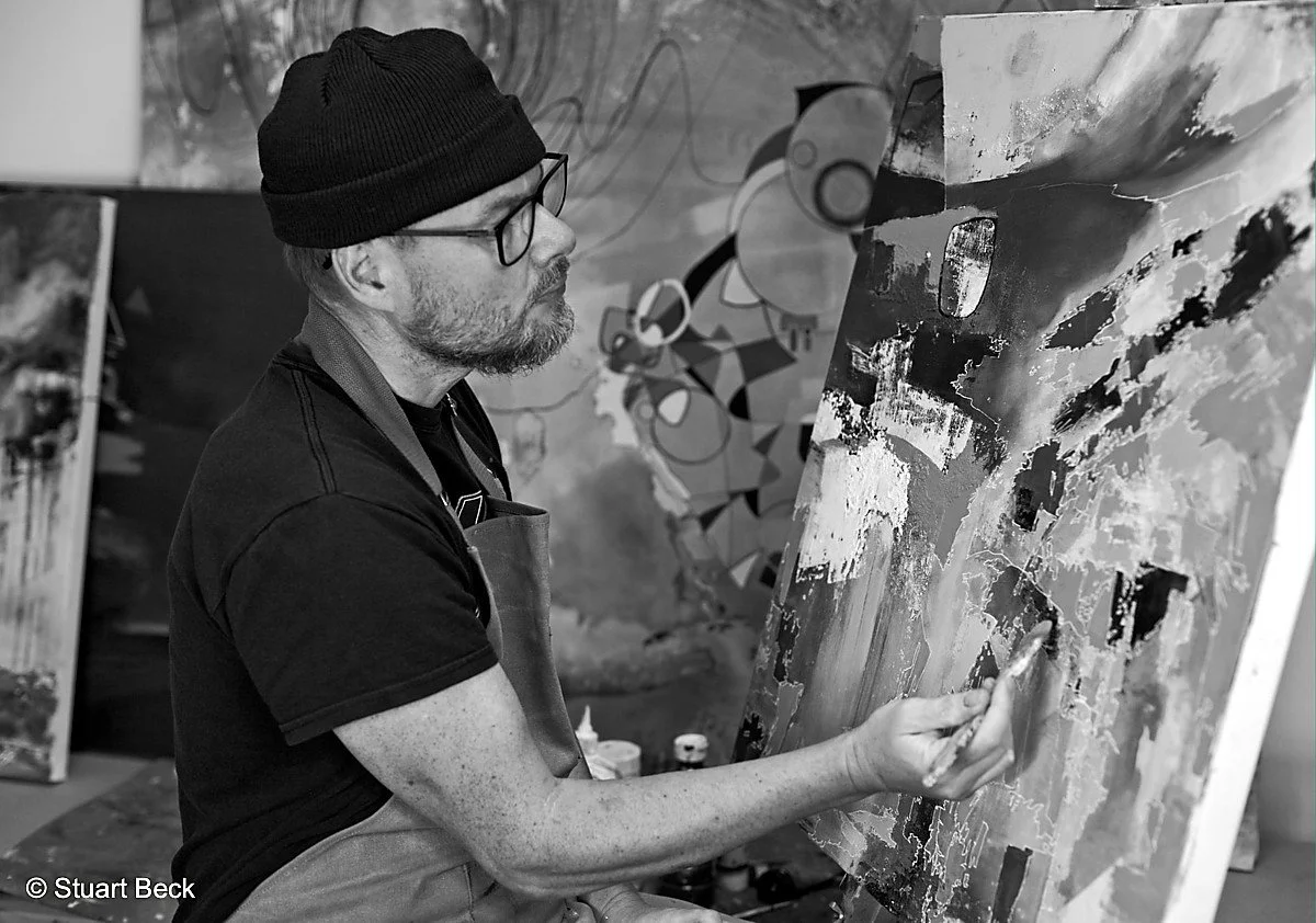 The artist Stuart Beck at Work