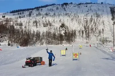 Skiing lessons