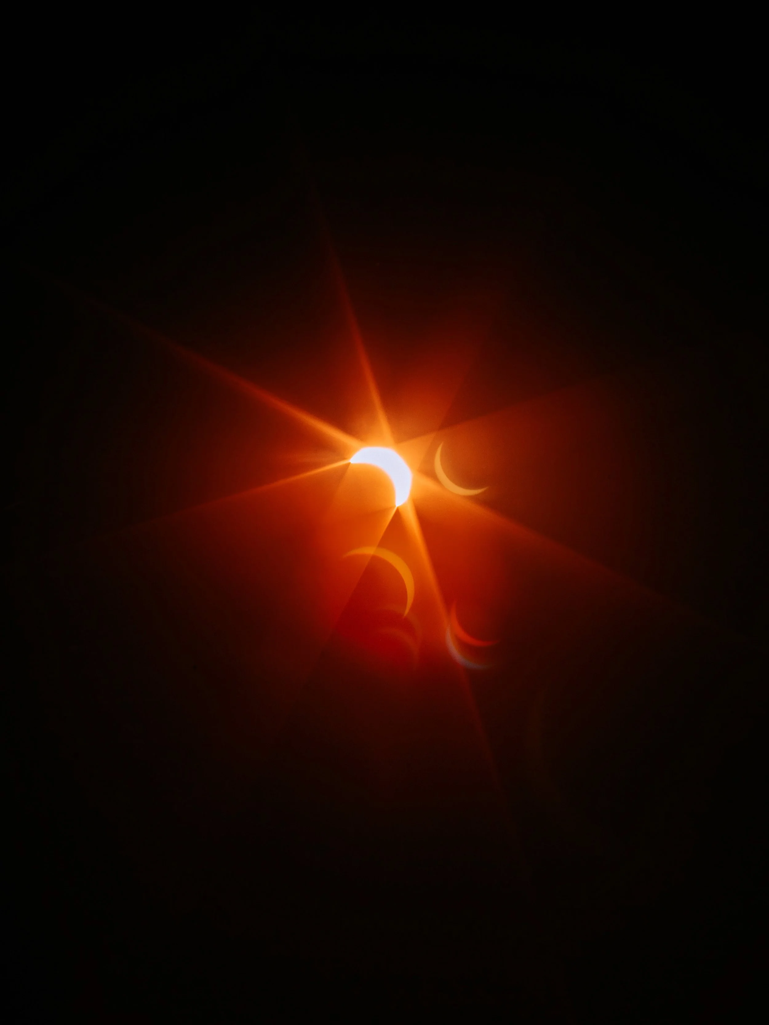 Captured the Solar Eclipse 🌘🌙✨👀

So grateful to have witnessed such a beautiful and natural wonder. These moments remind me of how beautiful this life and experience is. 😌

&bull;&bull;&bull;&bull;&bull;&bull;&bull;&bull;&bull;&bull;&bull;&bull;&