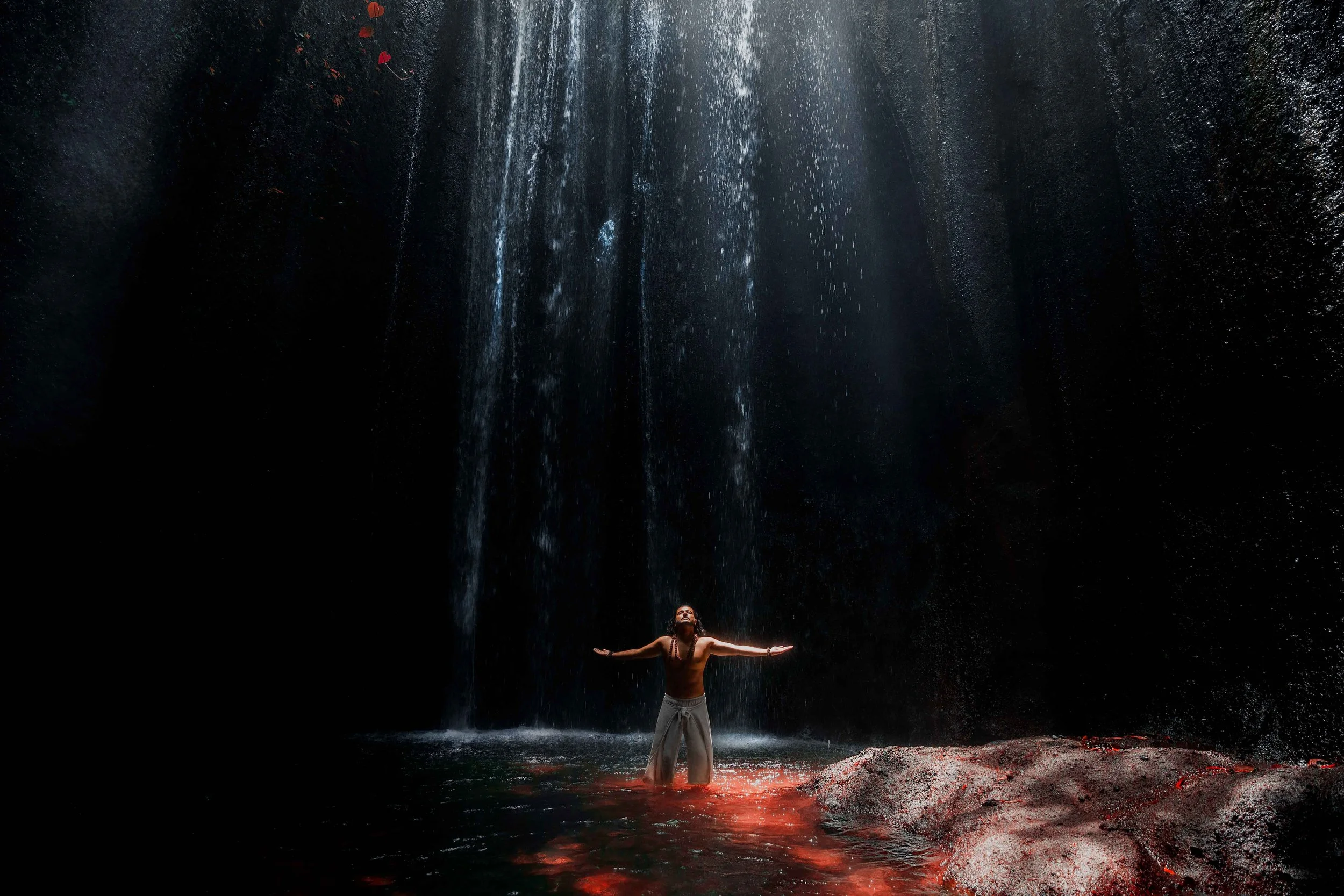 Luna Lemuria Art_Rohan_02 website.jpg