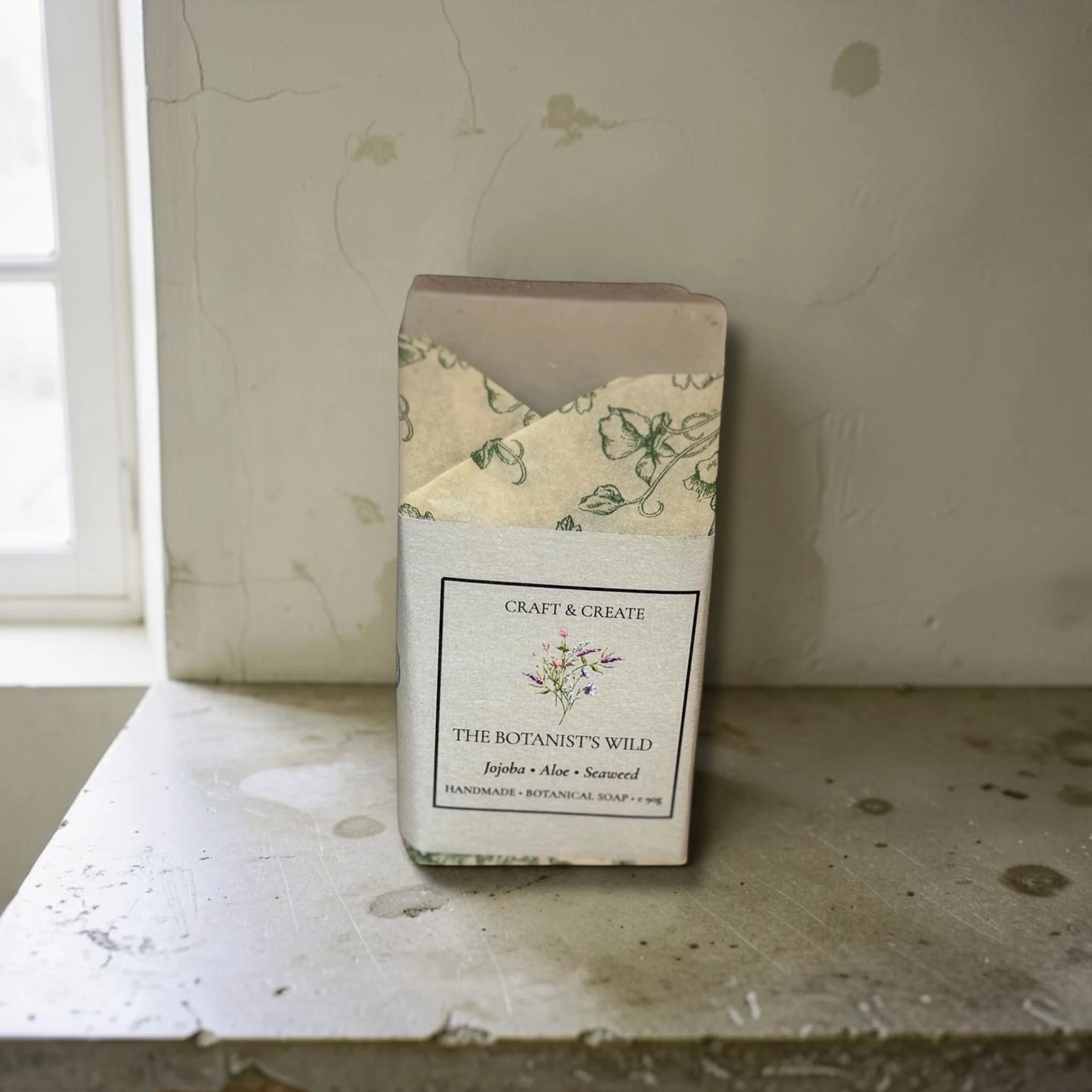 The Botanist’s Wild Natural Jojoba, Aloe & Seaweed Soap Bar