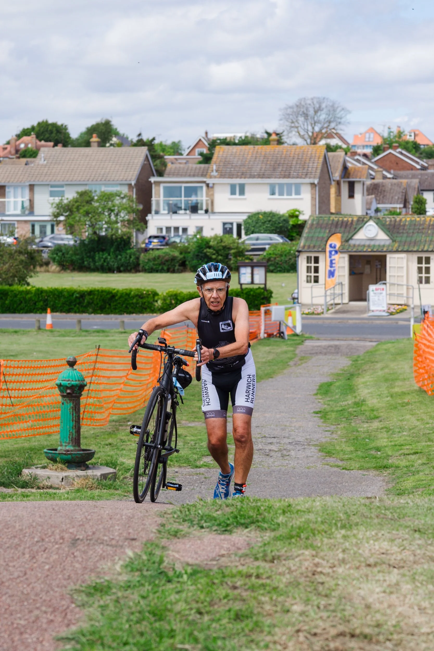 OLYMPIC_Harwich Triathlon-June 2026_AMerritt_7552.jpg