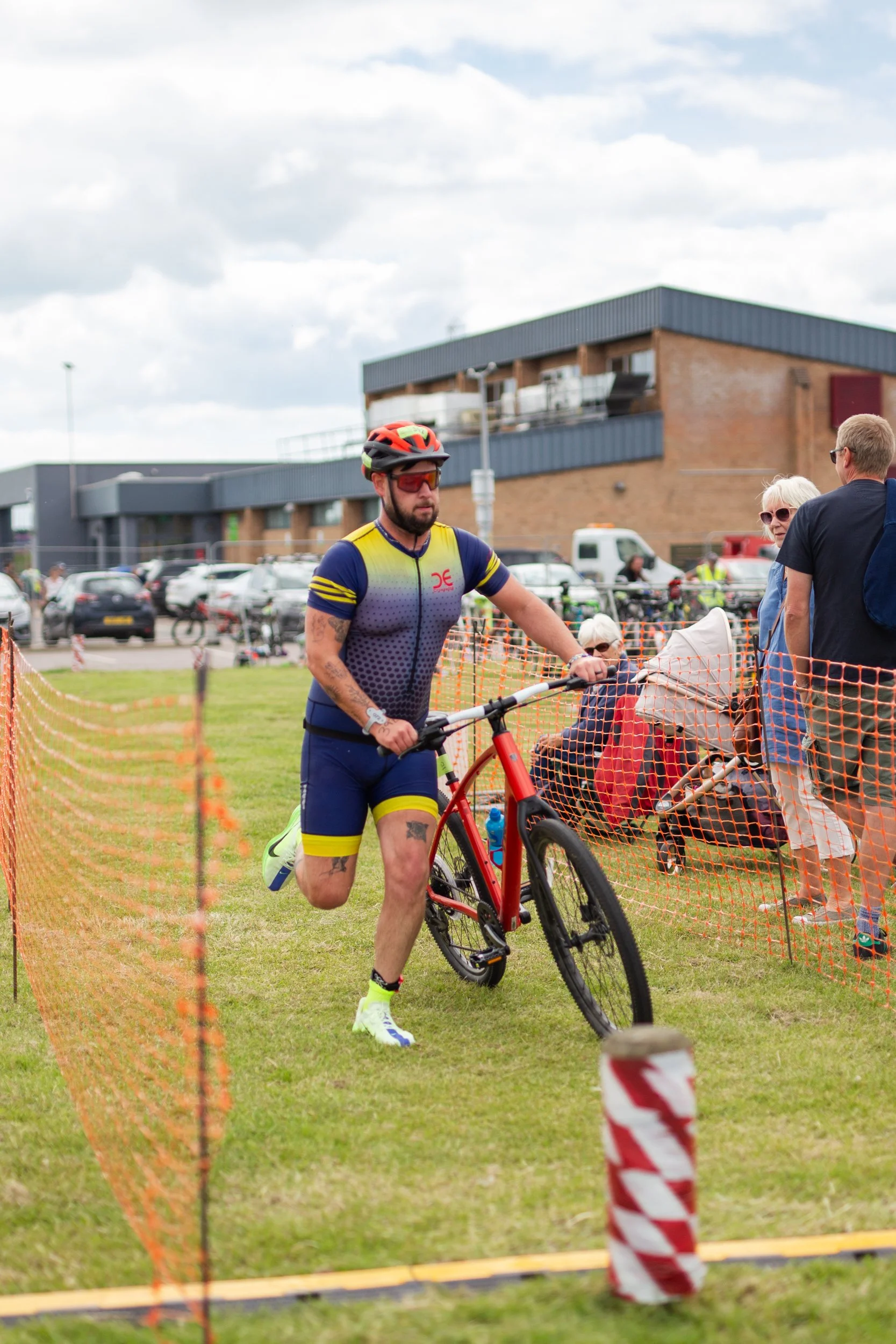 Sprint_Harwich_Triathlon_A Lloyd_8080.jpg