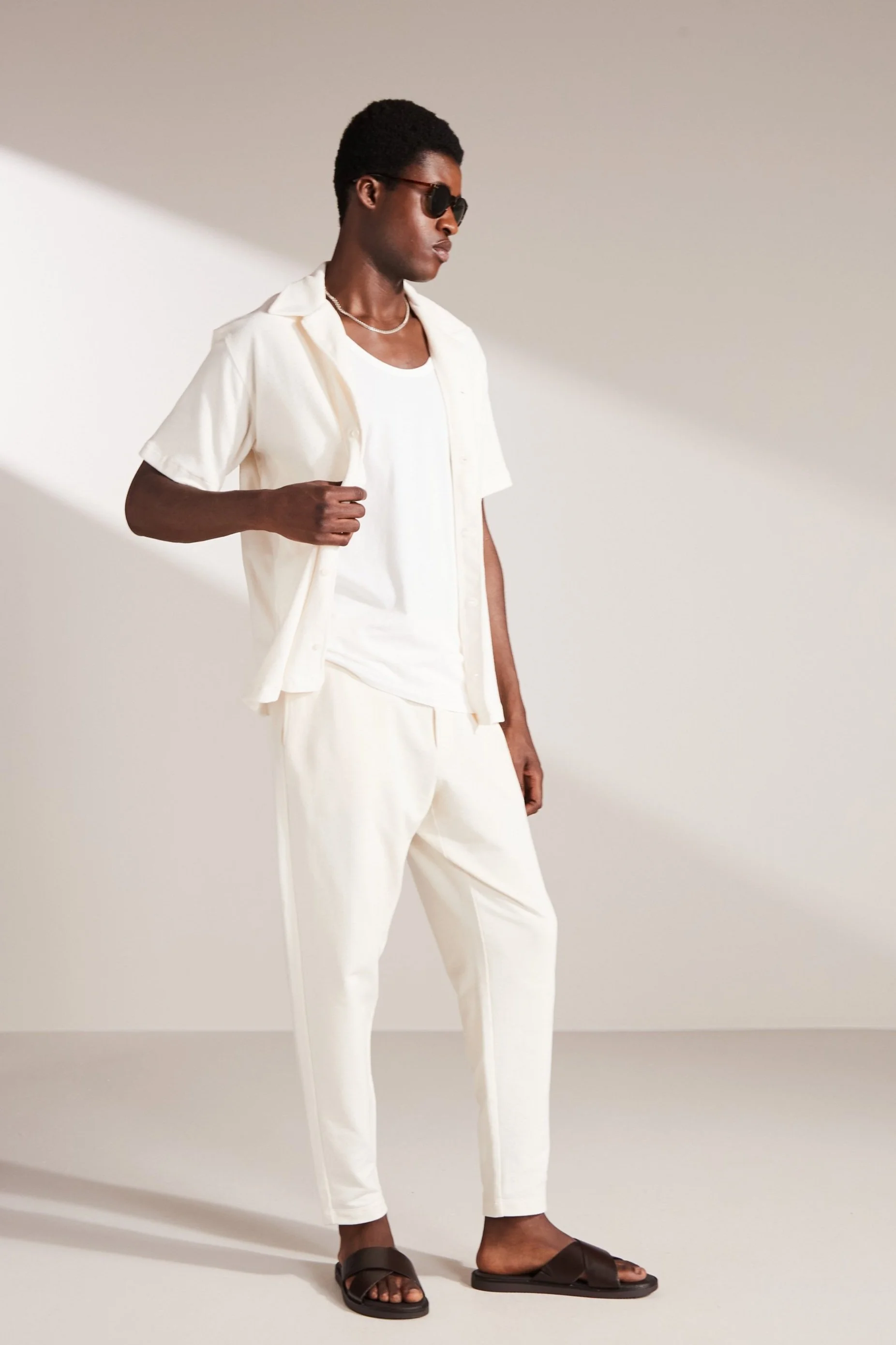 DGW_SUMMER_SUMMER_LOUNGE_JOGGER_ECRU_052.jpg