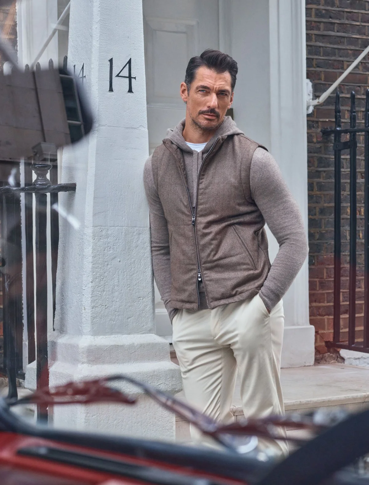 HACKETT_AW25_SAVILE_ROW_01_025_300DPI.jpg