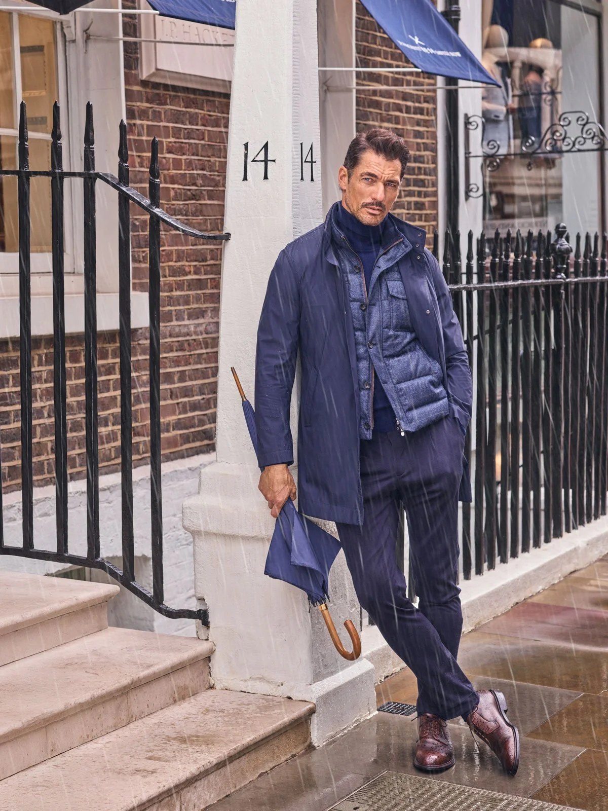 HACKETT_AW25_SAVILE_ROW_02B_072_300DPI.jpg