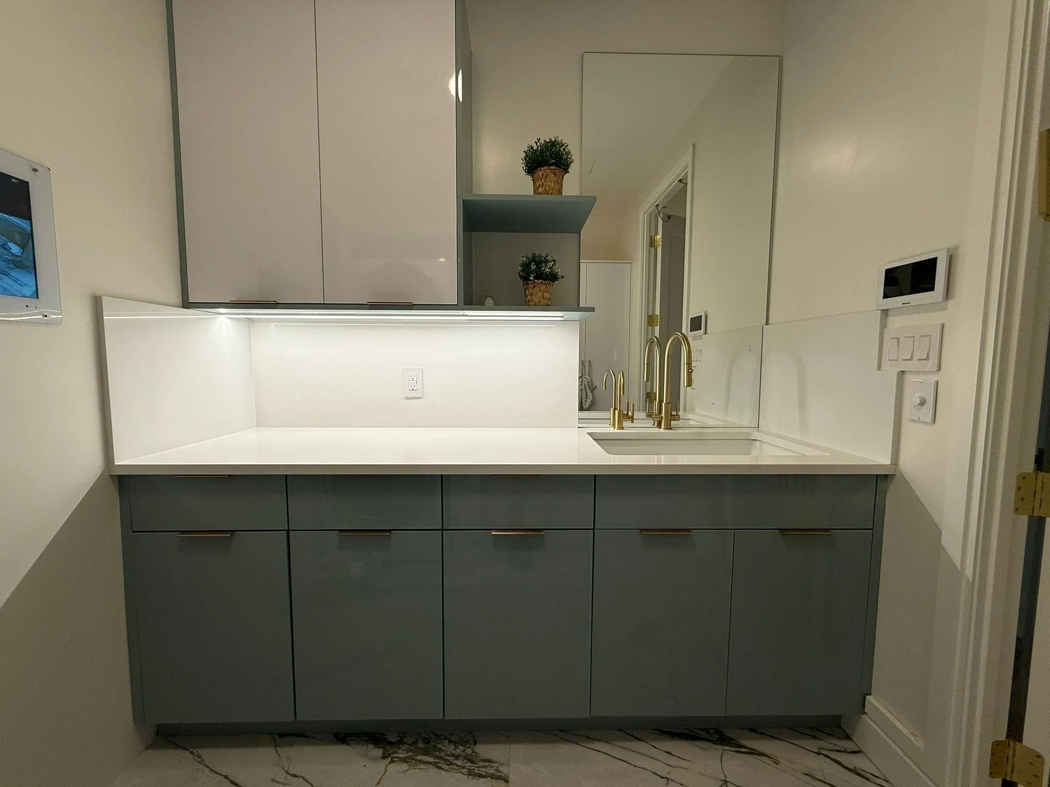 Modern Transitional Kitchen Remodel by AFT Custom Marble & Granite LLC — Project 2 project photo 2