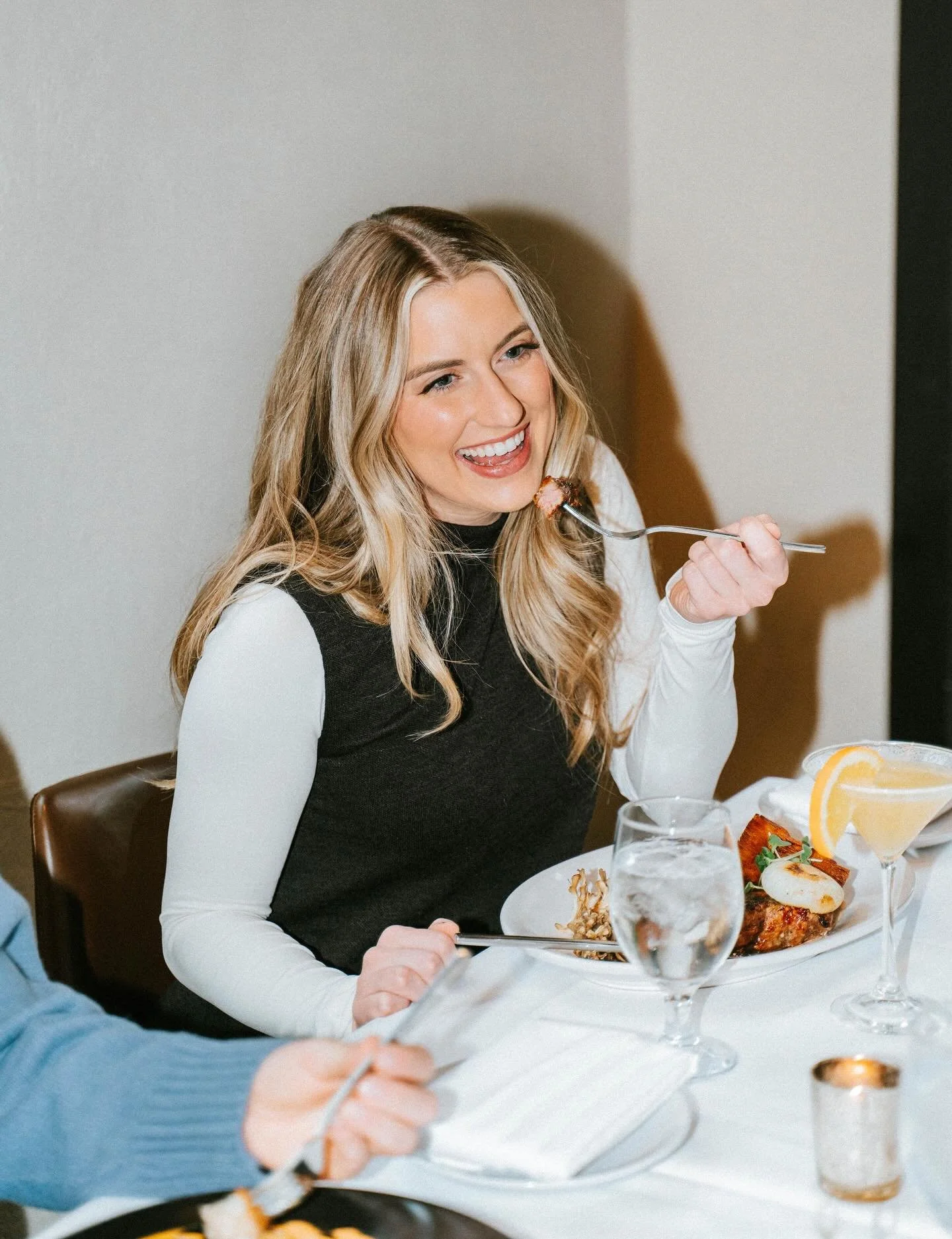 Tag a friend that you want to enjoy Happy Hour with tonight at The Boiler Room from 4-6pm. 🥂 See you both soon!