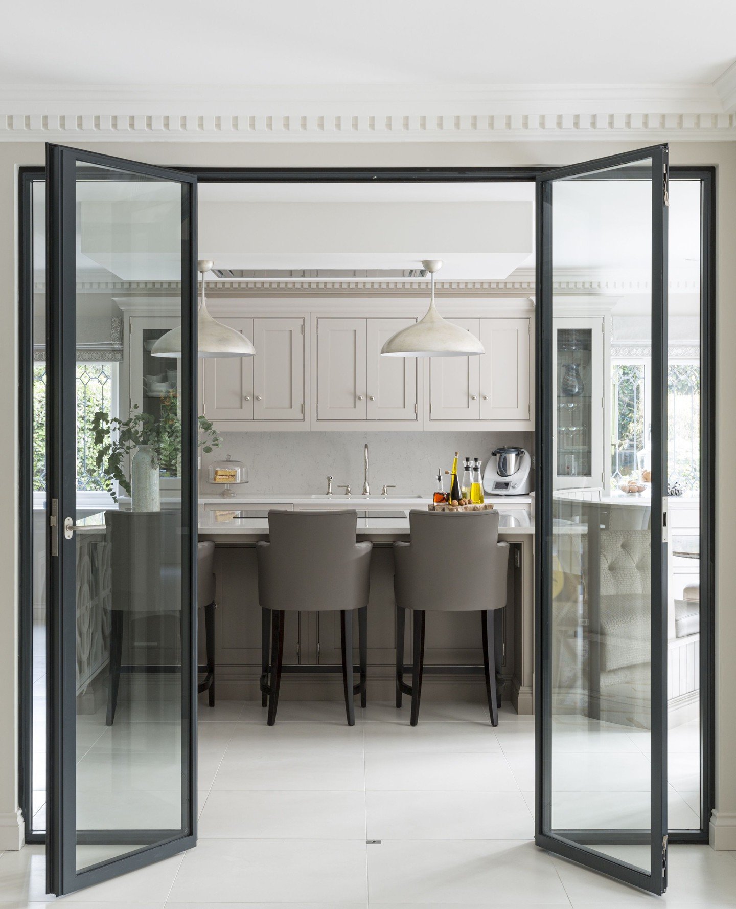 We leave your home tidy, calm, and perfectly composed - every detail placed with intention.🤎⁠
⁠
Whether the move is nearby or far away, our role is simple: to take the weight out of the process so you can arrive and immediately feel at home.⁠
⁠
With