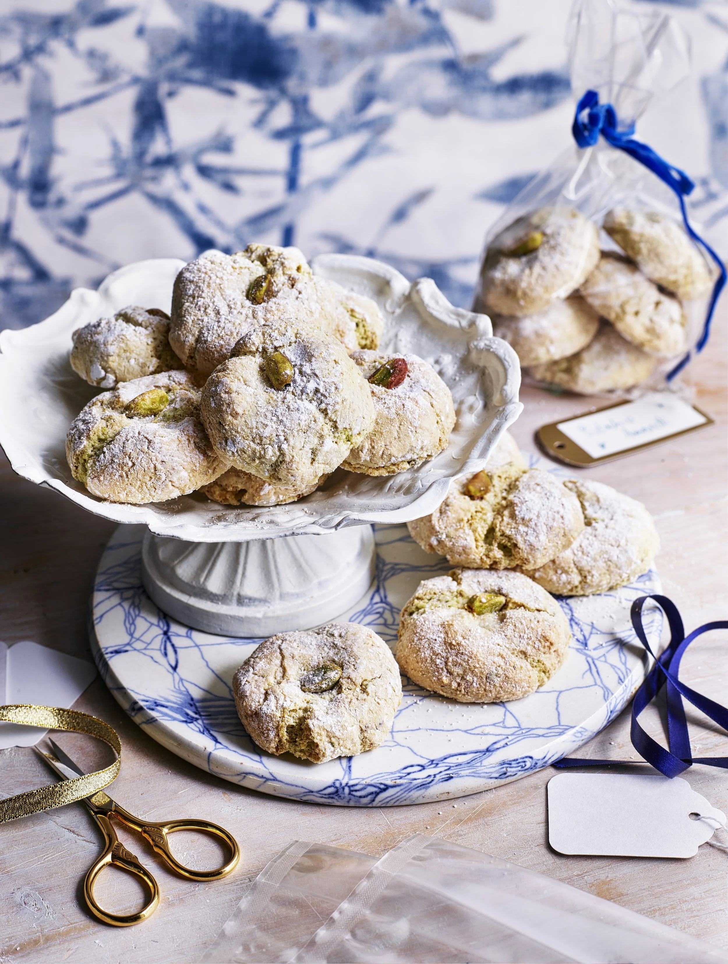 Pistachio Amaretti.jpeg