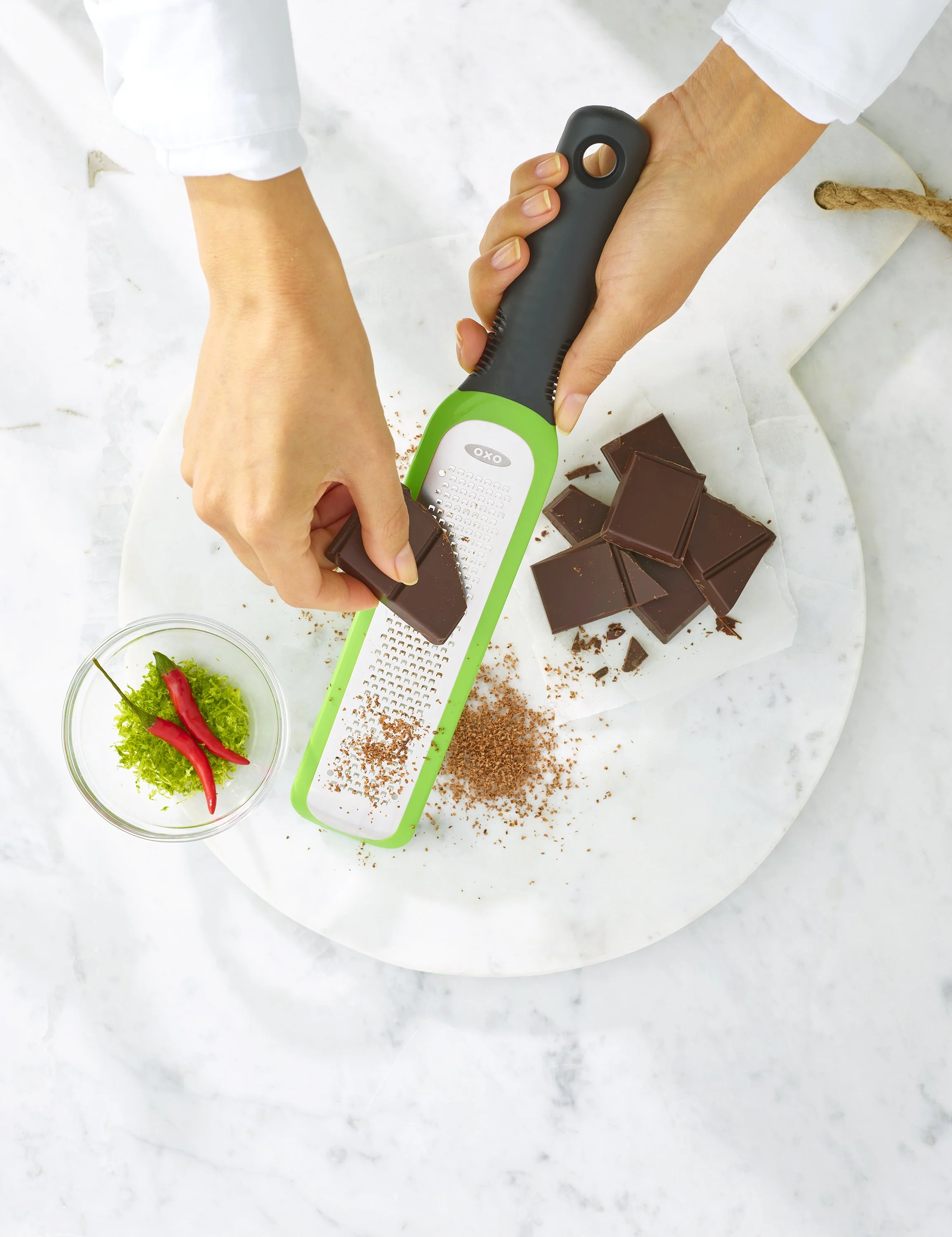 Etched_Zester__HANDS_ 4_.jpg